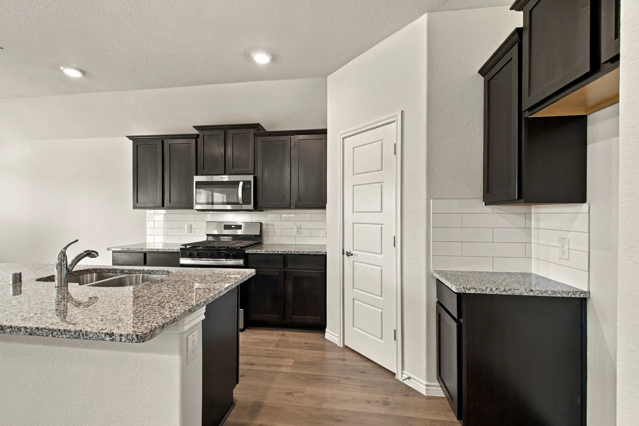 Single Family Residence For Sale in Collin County , 7424 Alfriston Place, Mc Kinney, Texas 75071, 3 Bedroom, 2 Bathroom, 2 Garage spaces, 1,480 Sqft, built in 2024, mls#21386215, Real Estate Agent in Mc Kinney, Homes For Sale in Collin county, Homes For Sale in Mc Kinney, Realtor in Mc Kinney Texas, Real Estate Brokerage Independent Realty Texas, Luminita Cordes Realtor