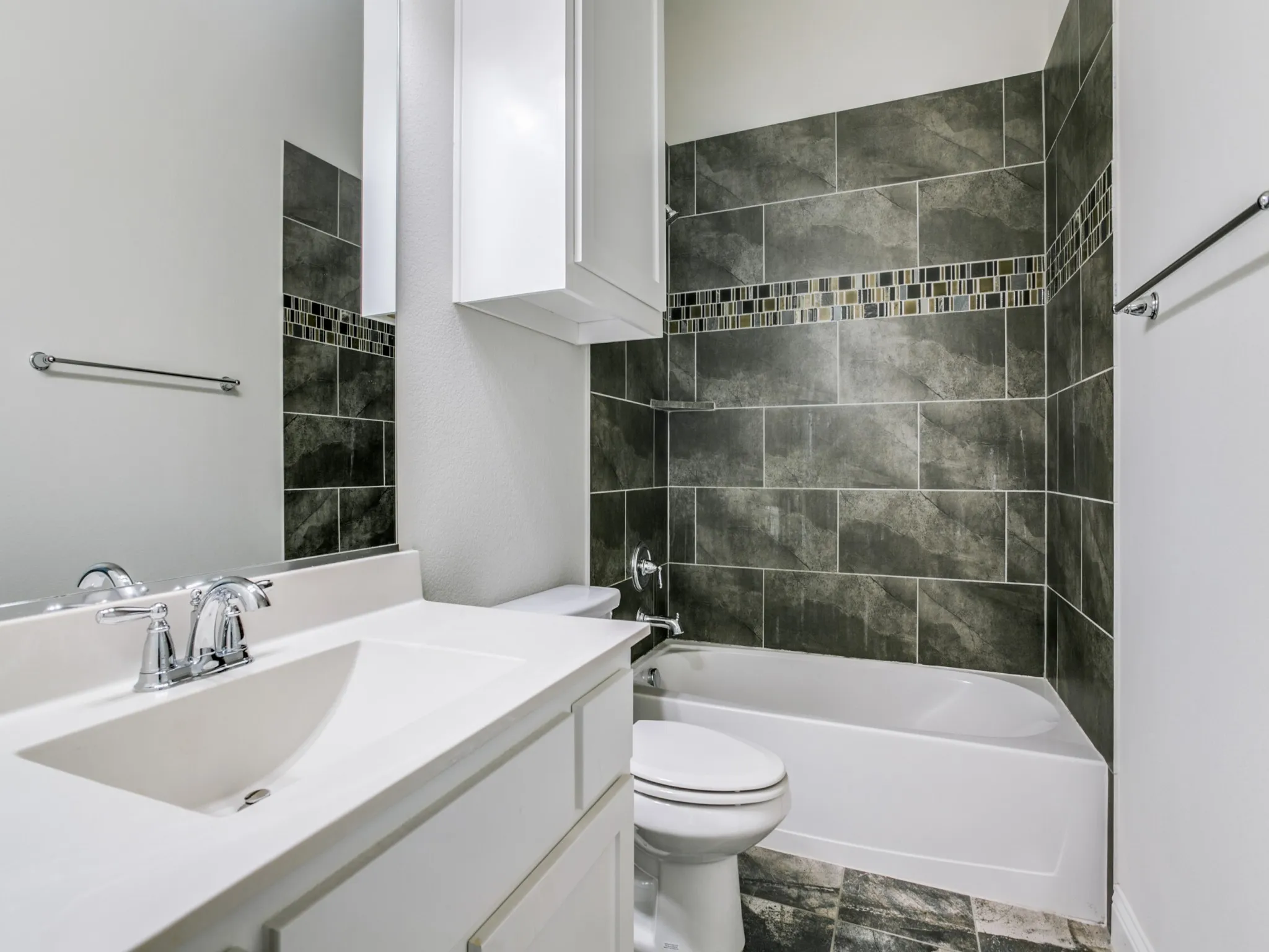 Single Family Residence For Rent in Collin County , 2215 Yorktown Drive, Melissa, Texas 75454, 4 Bedroom, 3 Bathroom, 2 Garage spaces, 2,339 Sqft, built in 2017, mls#21386212, Real Estate Agent in Melissa, Homes For Rent in Collin county, Homes For Rent in Melissa, Realtor in Melissa Texas, Real Estate Brokerage Independent Realty Texas, Luminita Cordes Realtor