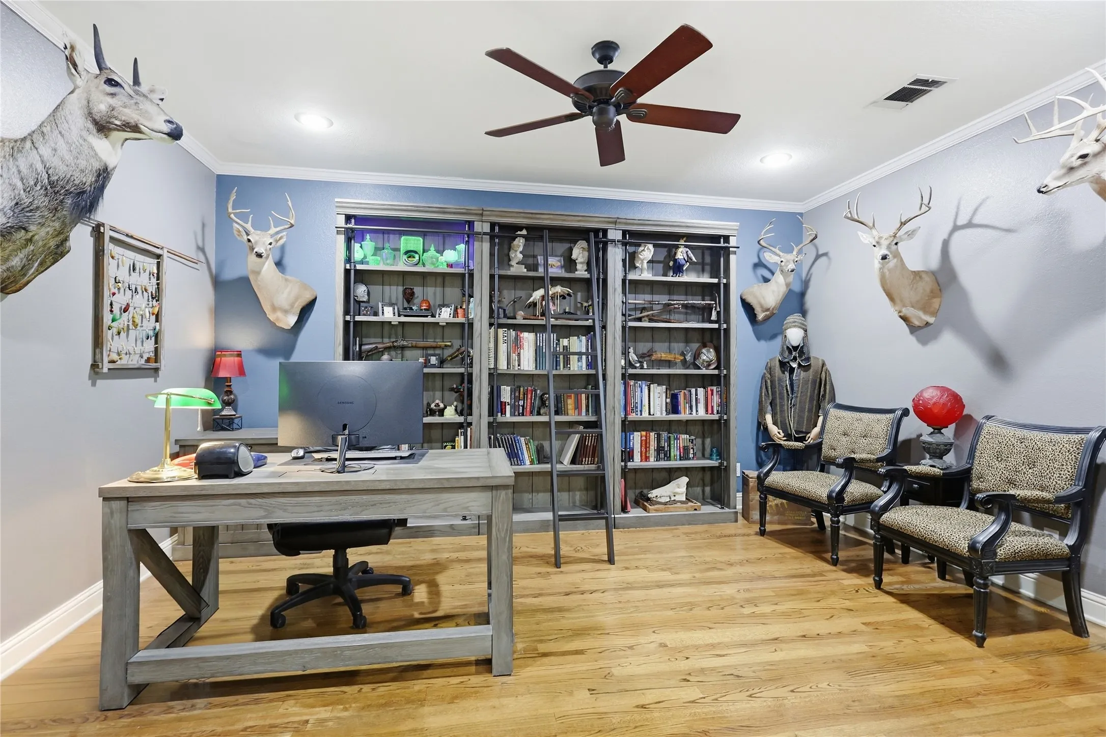 Single Family Residence For Sale in Collin County , 13989 Windham Drive, Van Alstyne, Texas 75495, 4 Bedroom, 4 Bathroom, 2 Garage spaces, 3,733 Sqft, built in 2004, mls#21385236, Real Estate Agent in Van Alstyne, Homes For Sale in Collin county, Homes For Sale in Van Alstyne, Realtor in Van Alstyne Texas, Real Estate Brokerage Independent Realty Texas, Luminita Cordes Realtor