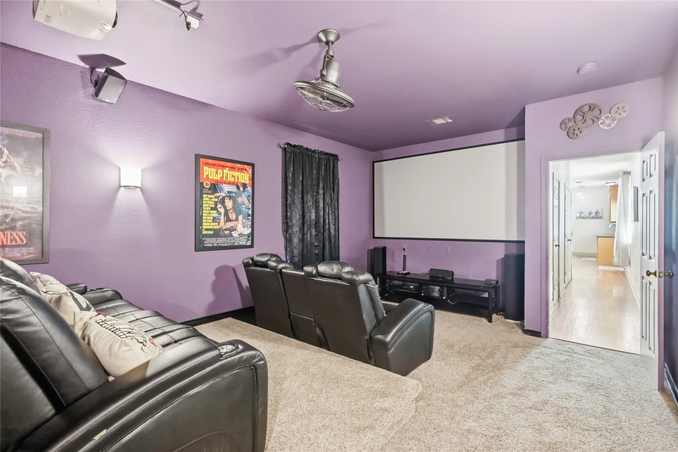 Single Family Residence For Sale in Collin County , 13989 Windham Drive, Van Alstyne, Texas 75495, 4 Bedroom, 4 Bathroom, 2 Garage spaces, 3,733 Sqft, built in 2004, mls#21385236, Real Estate Agent in Van Alstyne, Homes For Sale in Collin county, Homes For Sale in Van Alstyne, Realtor in Van Alstyne Texas, Real Estate Brokerage Independent Realty Texas, Luminita Cordes Realtor