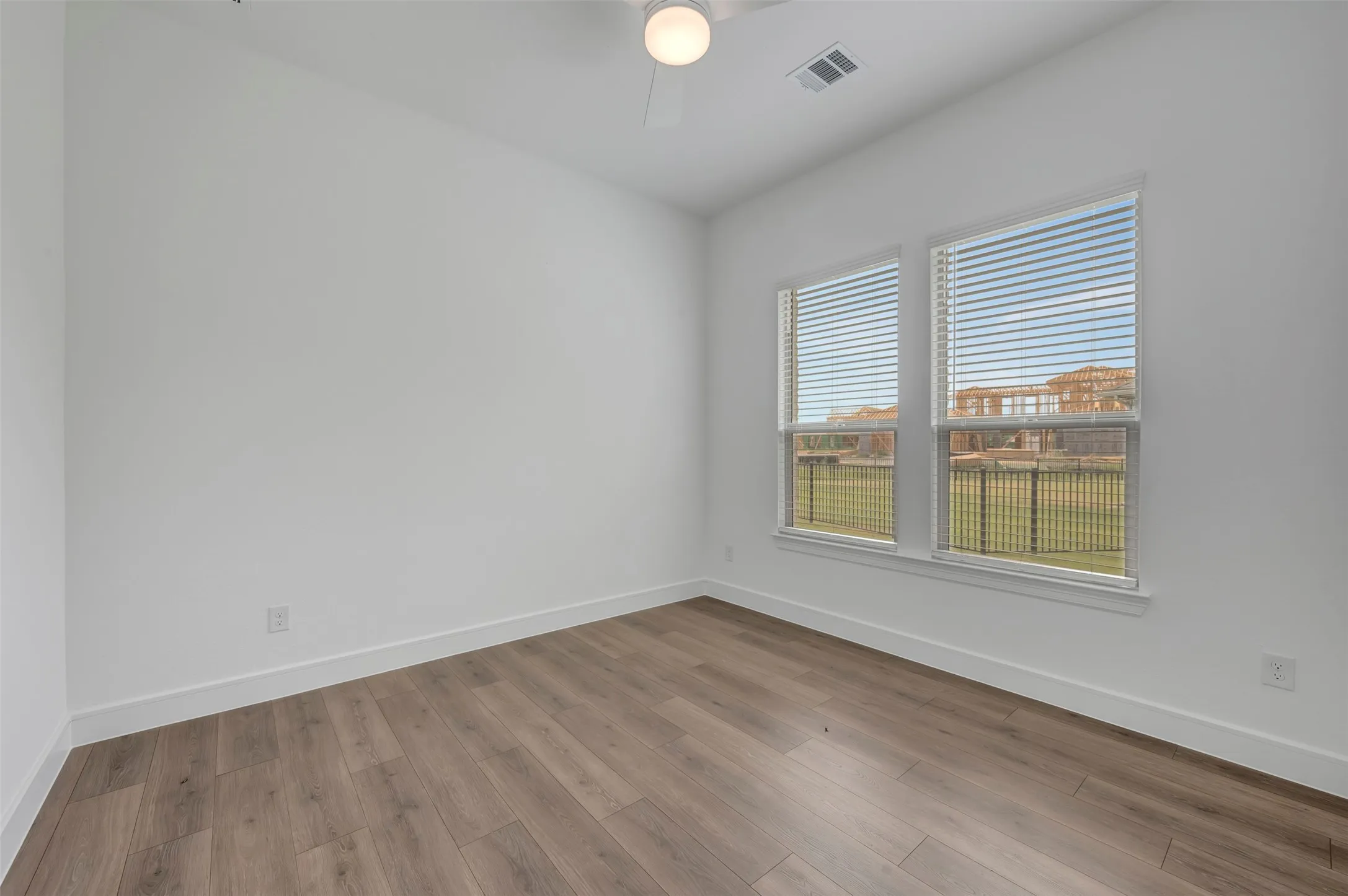 Single Family Residence For Sale in Rockwall County , 920 Wood Duck Court, Heath, Texas 75126, 4 Bedroom, 3 Bathroom, 4 Garage spaces, 2,850 Sqft, built in 2026, mls#21386248, Real Estate Agent in Heath, Homes For Sale in Rockwall county, Homes For Sale in Heath, Realtor in Heath Texas, Real Estate Brokerage Independent Realty Texas, Luminita Cordes Realtor