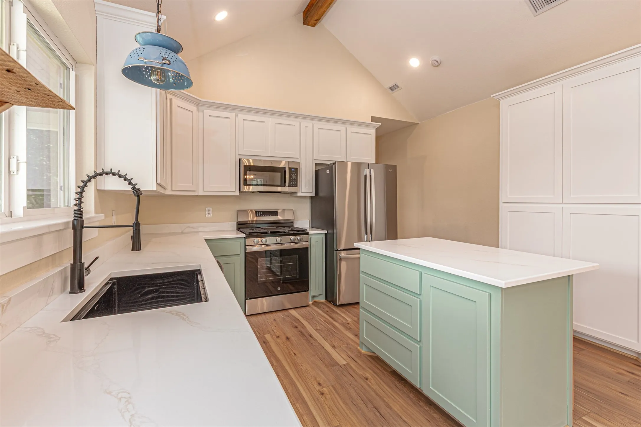 Single Family Residence For Sale in Rains County , 230 RS County Road 1530, East Tawakoni, Texas 75472, 3 Bedroom, 2 Bathroom, Garage spaces, 1,695 Sqft, built in 2026, mls#21386253, Real Estate Agent in East Tawakoni, Homes For Sale in Rains county, Homes For Sale in East Tawakoni, Realtor in East Tawakoni Texas, Real Estate Brokerage Independent Realty Texas, Luminita Cordes Realtor