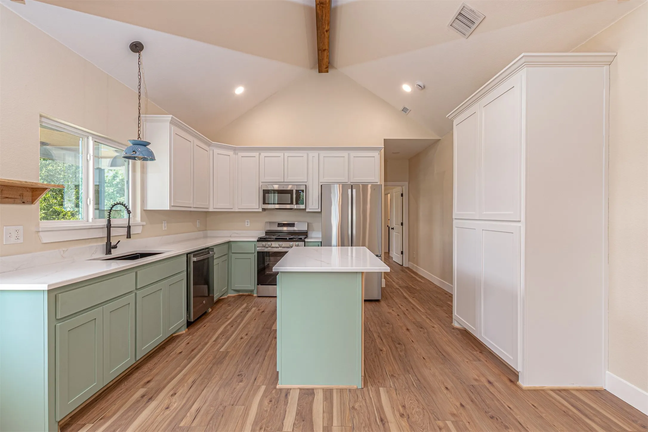 Single Family Residence For Sale in Rains County , 230 RS County Road 1530, East Tawakoni, Texas 75472, 3 Bedroom, 2 Bathroom, Garage spaces, 1,695 Sqft, built in 2026, mls#21386253, Real Estate Agent in East Tawakoni, Homes For Sale in Rains county, Homes For Sale in East Tawakoni, Realtor in East Tawakoni Texas, Real Estate Brokerage Independent Realty Texas, Luminita Cordes Realtor