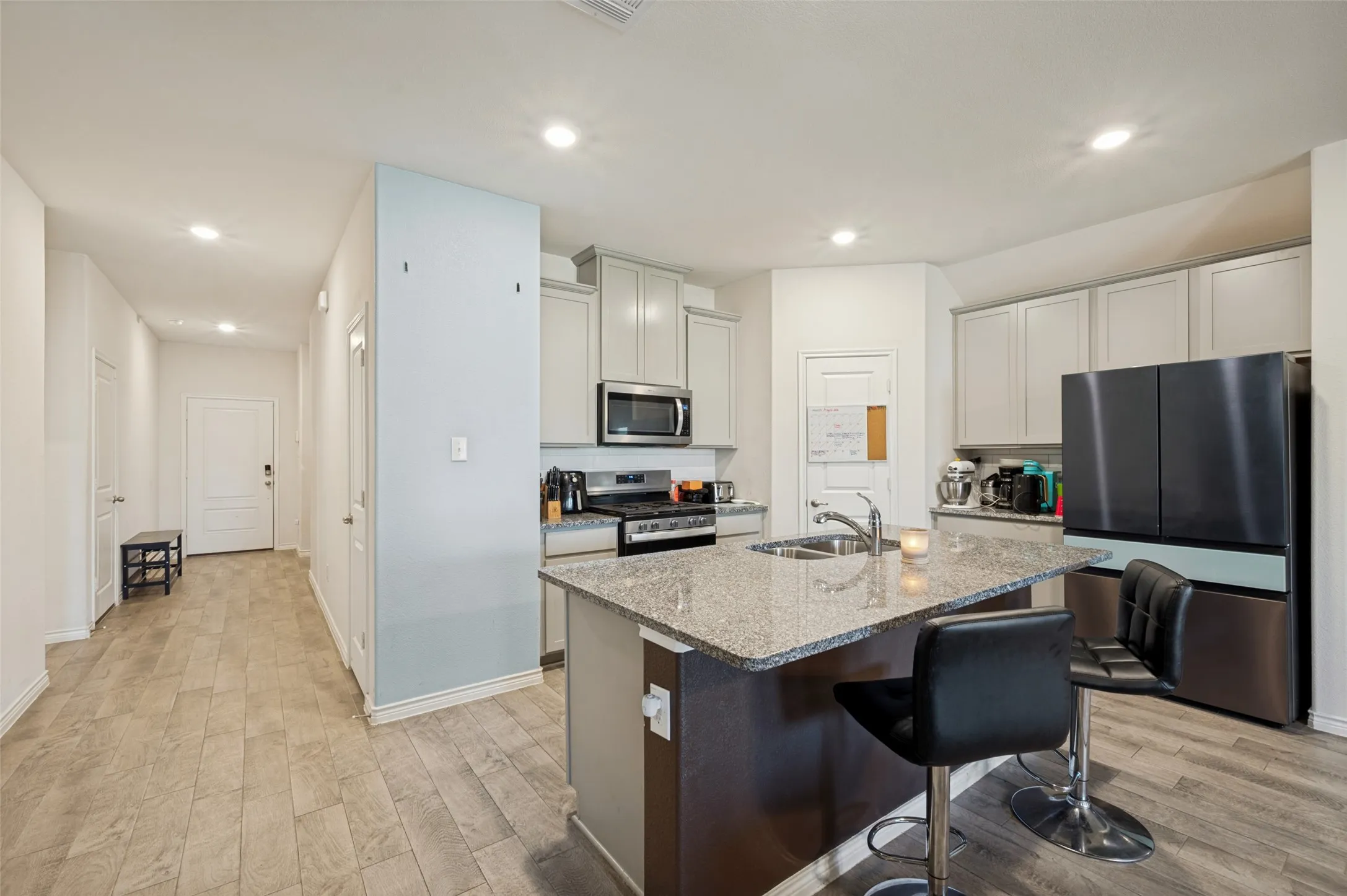 Single Family Residence For Sale in Denton County , 3215 Texas Trail, Aubrey, Texas 76227, 4 Bedroom, 2 Bathroom, 2 Garage spaces, 1,884 Sqft, built in 2022, mls#21385530, Real Estate Agent in Aubrey, Homes For Sale in Denton county, Homes For Sale in Aubrey, Realtor in Aubrey Texas, Real Estate Brokerage Independent Realty Texas, Luminita Cordes Realtor