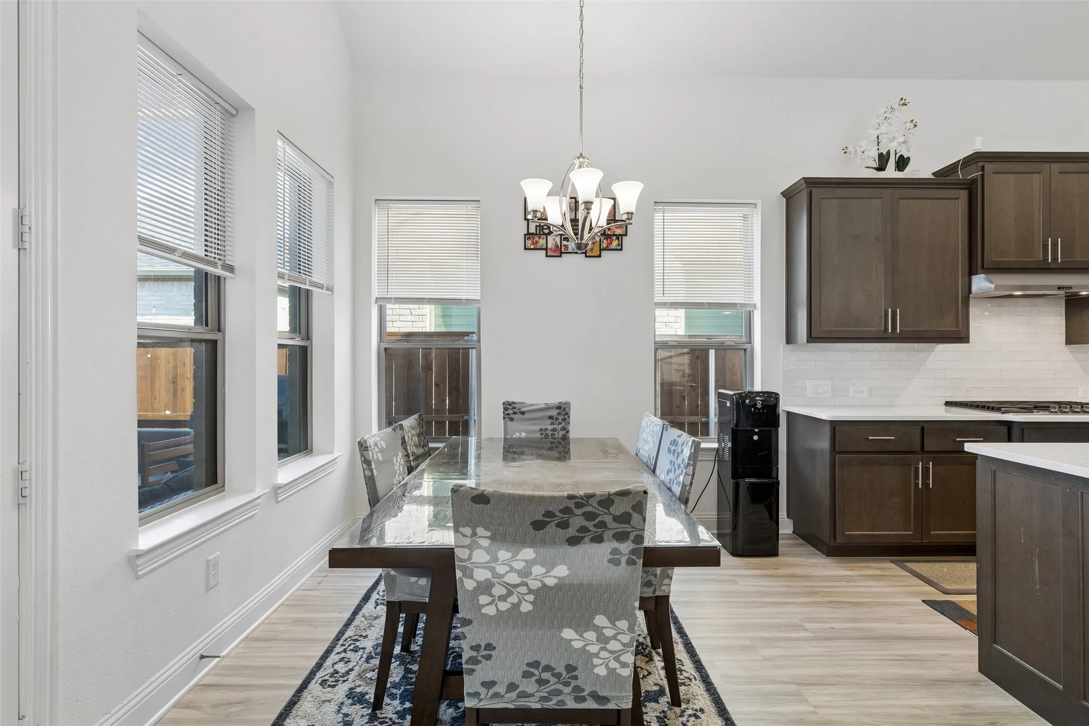 Single Family Residence For Sale in Collin County , 2813 Epping Way, Celina, Texas 75009, 3 Bedroom, 3 Bathroom, 2 Garage spaces, 2,366 Sqft, built in 2024, mls#21371296, Real Estate Agent in Celina, Homes For Sale in Collin county, Homes For Sale in Celina, Realtor in Celina Texas, Real Estate Brokerage Independent Realty Texas, Luminita Cordes Realtor