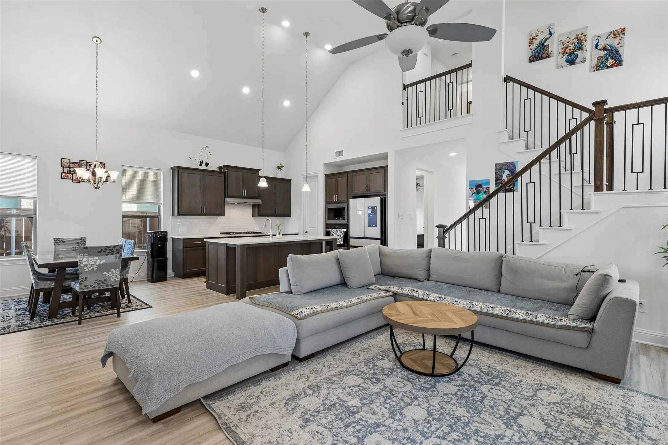 Single Family Residence For Sale in Collin County , 2813 Epping Way, Celina, Texas 75009, 3 Bedroom, 3 Bathroom, 2 Garage spaces, 2,366 Sqft, built in 2024, mls#21371296, Real Estate Agent in Celina, Homes For Sale in Collin county, Homes For Sale in Celina, Realtor in Celina Texas, Real Estate Brokerage Independent Realty Texas, Luminita Cordes Realtor