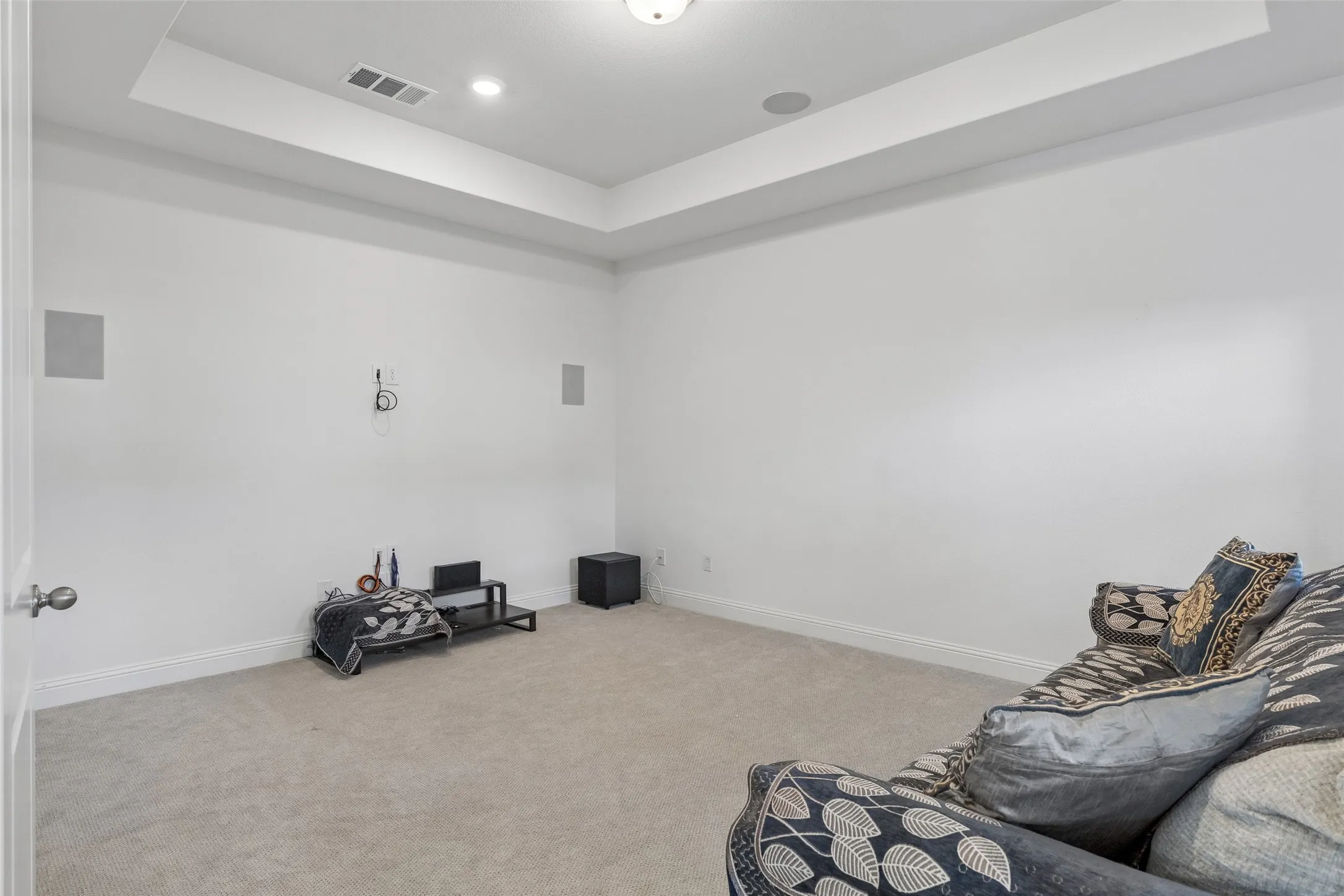 Single Family Residence For Sale in Collin County , 2813 Epping Way, Celina, Texas 75009, 3 Bedroom, 3 Bathroom, 2 Garage spaces, 2,366 Sqft, built in 2024, mls#21371296, Real Estate Agent in Celina, Homes For Sale in Collin county, Homes For Sale in Celina, Realtor in Celina Texas, Real Estate Brokerage Independent Realty Texas, Luminita Cordes Realtor