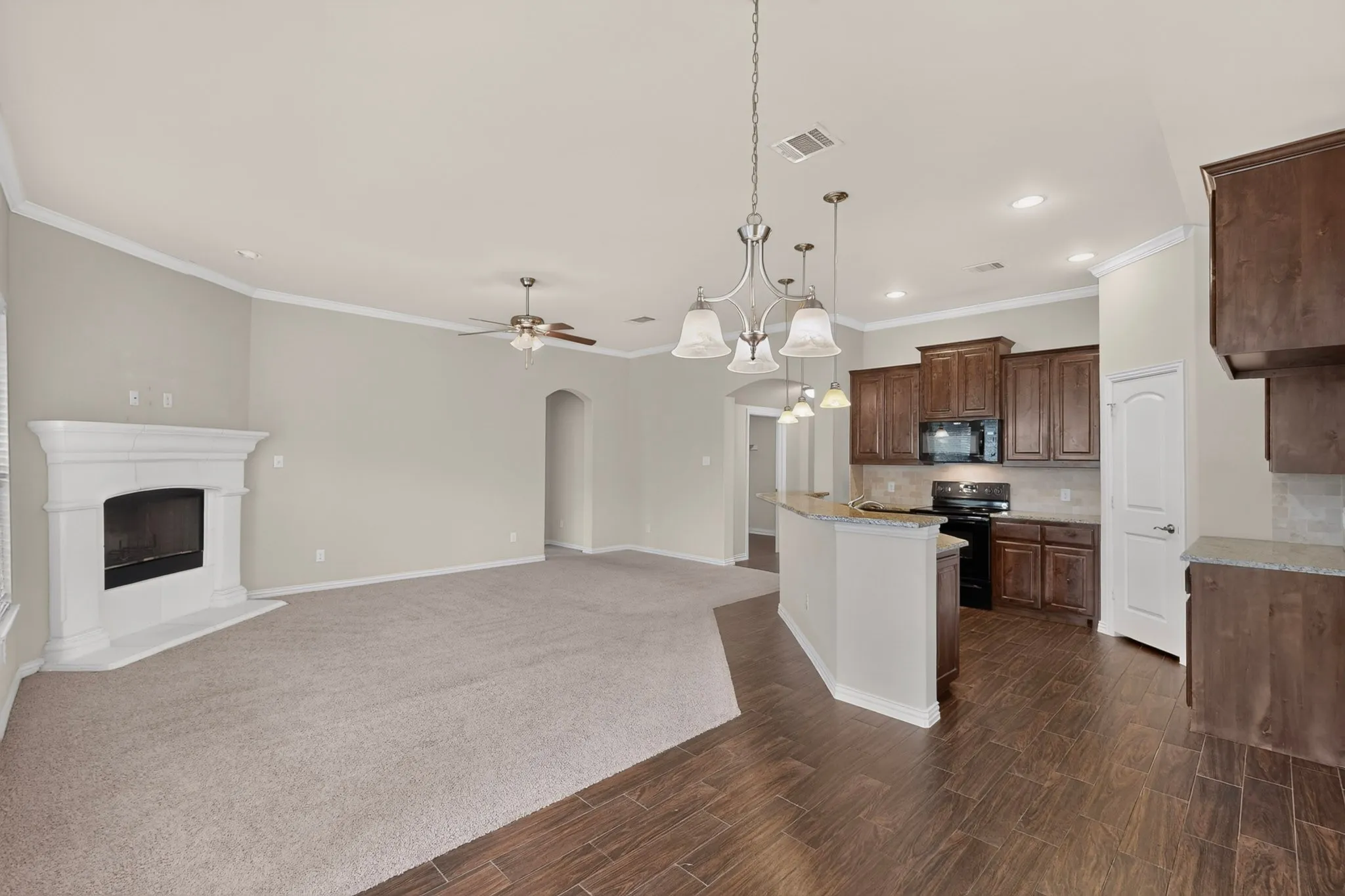 Single Family Residence For Rent in Collin County , 2100 Mc Allister, Princeton, Texas 75407, 3 Bedroom, 2 Bathroom, 2 Garage spaces, 1,740 Sqft, built in 2017, mls#21386261, Real Estate Agent in Princeton, Homes For Rent in Collin county, Homes For Rent in Princeton, Realtor in Princeton Texas, Real Estate Brokerage Independent Realty Texas, Luminita Cordes Realtor