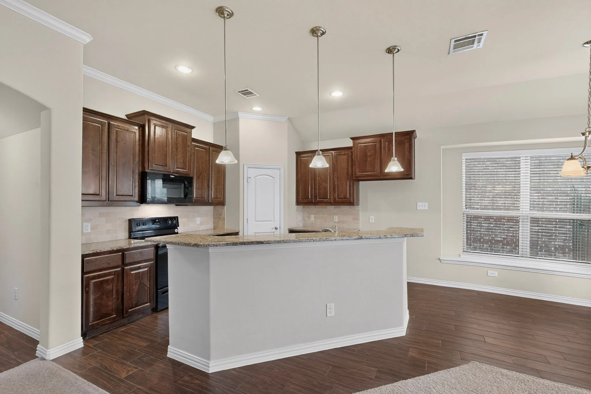 Single Family Residence For Rent in Collin County , 2100 Mc Allister, Princeton, Texas 75407, 3 Bedroom, 2 Bathroom, 2 Garage spaces, 1,740 Sqft, built in 2017, mls#21386261, Real Estate Agent in Princeton, Homes For Rent in Collin county, Homes For Rent in Princeton, Realtor in Princeton Texas, Real Estate Brokerage Independent Realty Texas, Luminita Cordes Realtor
