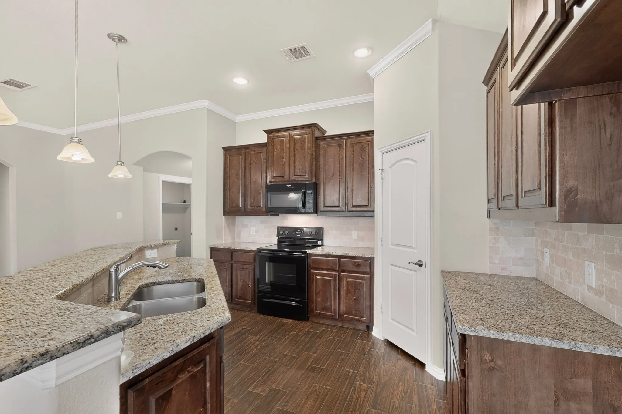 Single Family Residence For Rent in Collin County , 2100 Mc Allister, Princeton, Texas 75407, 3 Bedroom, 2 Bathroom, 2 Garage spaces, 1,740 Sqft, built in 2017, mls#21386261, Real Estate Agent in Princeton, Homes For Rent in Collin county, Homes For Rent in Princeton, Realtor in Princeton Texas, Real Estate Brokerage Independent Realty Texas, Luminita Cordes Realtor