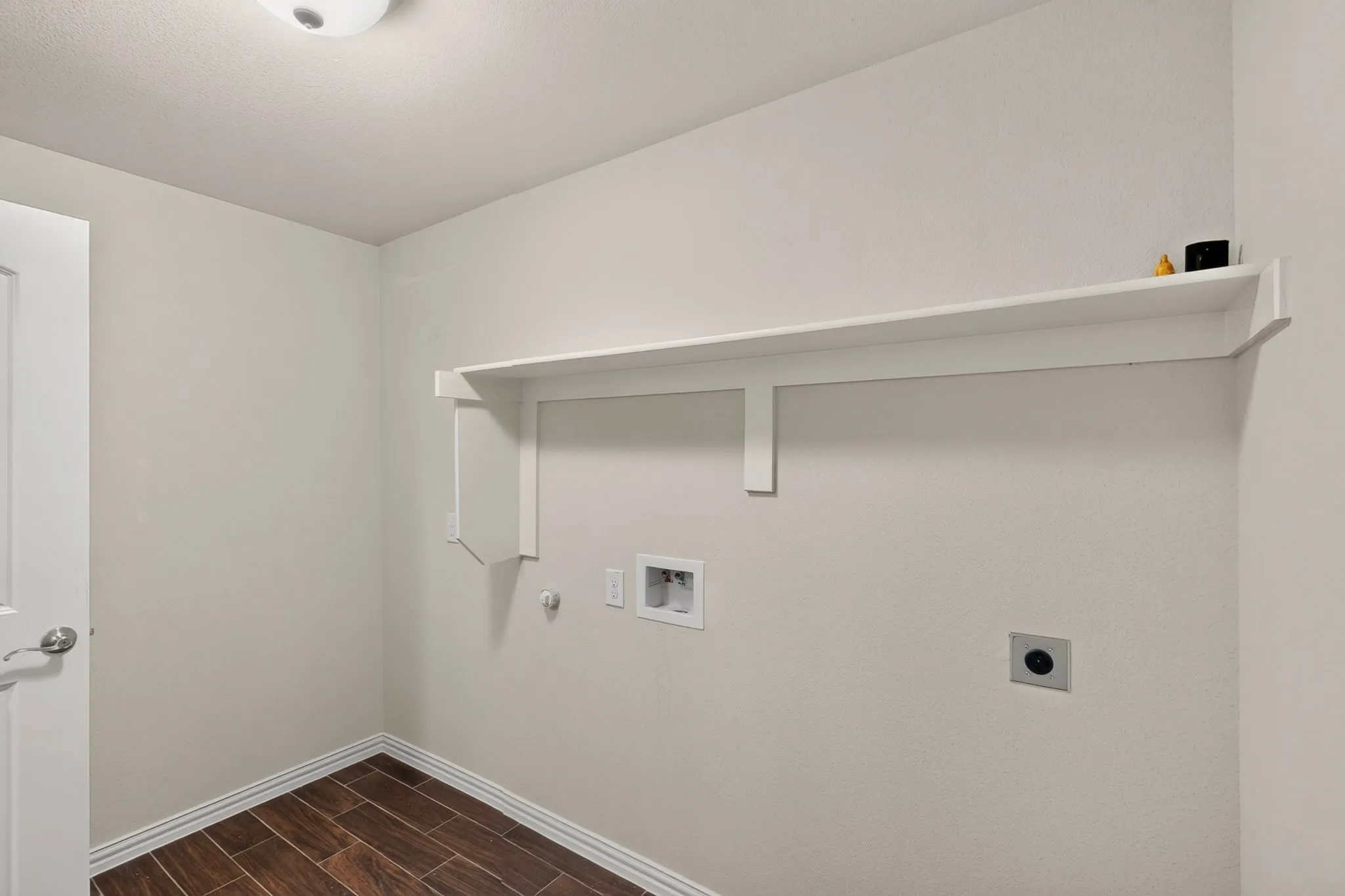 Single Family Residence For Rent in Collin County , 2100 Mc Allister, Princeton, Texas 75407, 3 Bedroom, 2 Bathroom, 2 Garage spaces, 1,740 Sqft, built in 2017, mls#21386261, Real Estate Agent in Princeton, Homes For Rent in Collin county, Homes For Rent in Princeton, Realtor in Princeton Texas, Real Estate Brokerage Independent Realty Texas, Luminita Cordes Realtor