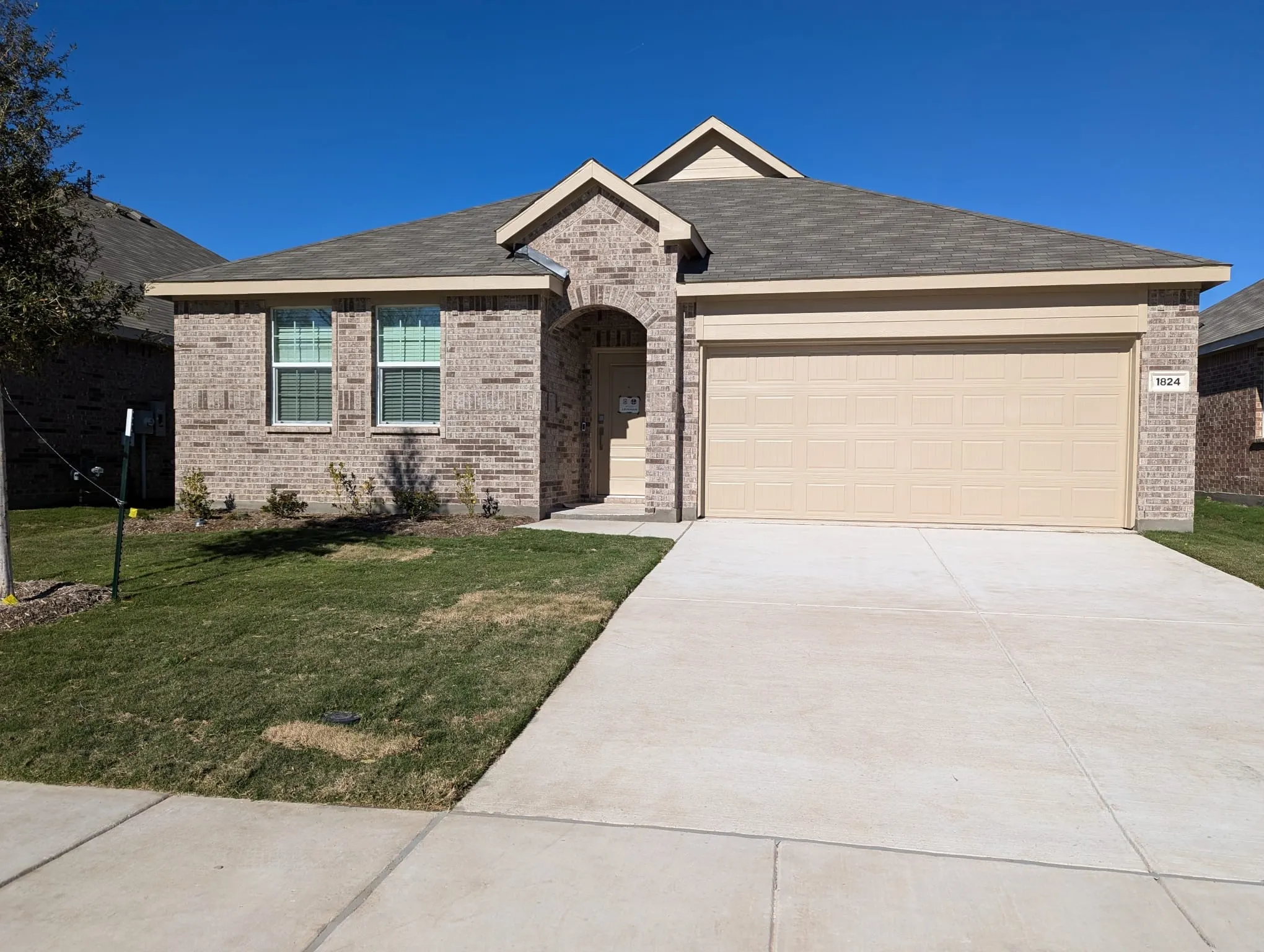 Single Family Residence For Rent in Collin County , 1824 White Ash Way, Mc Kinney, Texas 75071, 4 Bedroom, 2 Bathroom, 2 Garage spaces, 1,996 Sqft, built in 2024, mls#21386270, Real Estate Agent in Mc Kinney, Homes For Rent in Collin county, Homes For Rent in Mc Kinney, Realtor in Mc Kinney Texas, Real Estate Brokerage Independent Realty Texas, Luminita Cordes Realtor