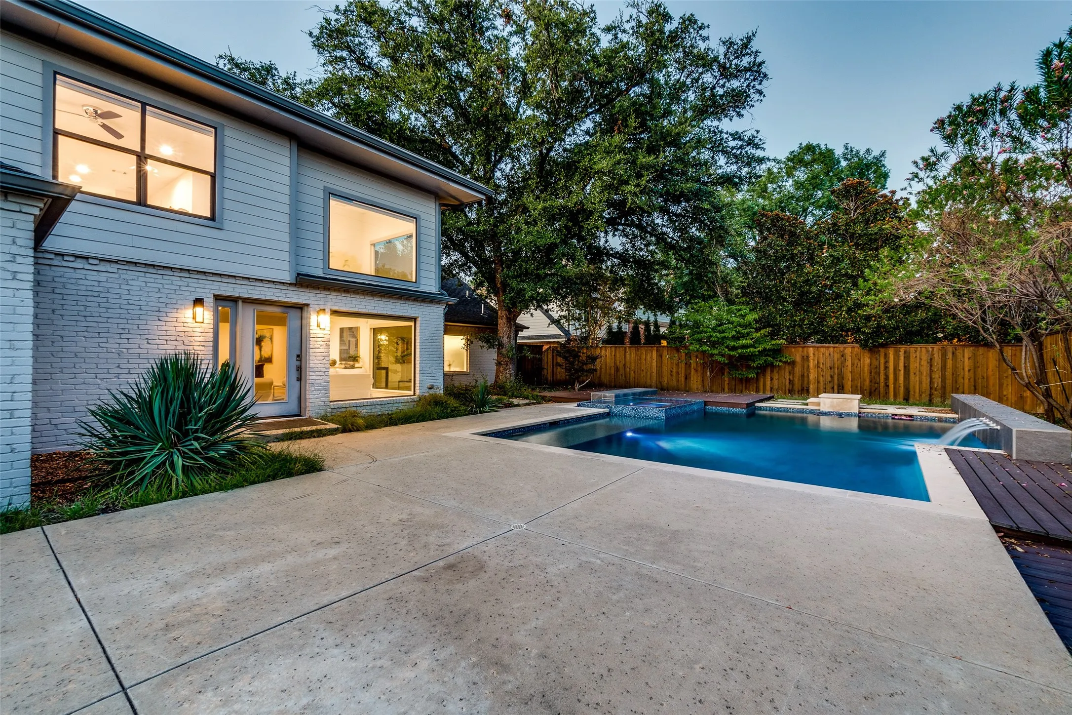 Single Family Residence For Sale in Dallas County , 5908 Melshire Drive, Dallas, Texas 75230, 4 Bedroom, 5 Bathroom, 2 Garage spaces, 4,169 Sqft, built in 1958, mls#21384717, Real Estate Agent in Dallas, Homes For Sale in Dallas county, Homes For Sale in Dallas, Realtor in Dallas Texas, Real Estate Brokerage Independent Realty Texas, Luminita Cordes Realtor