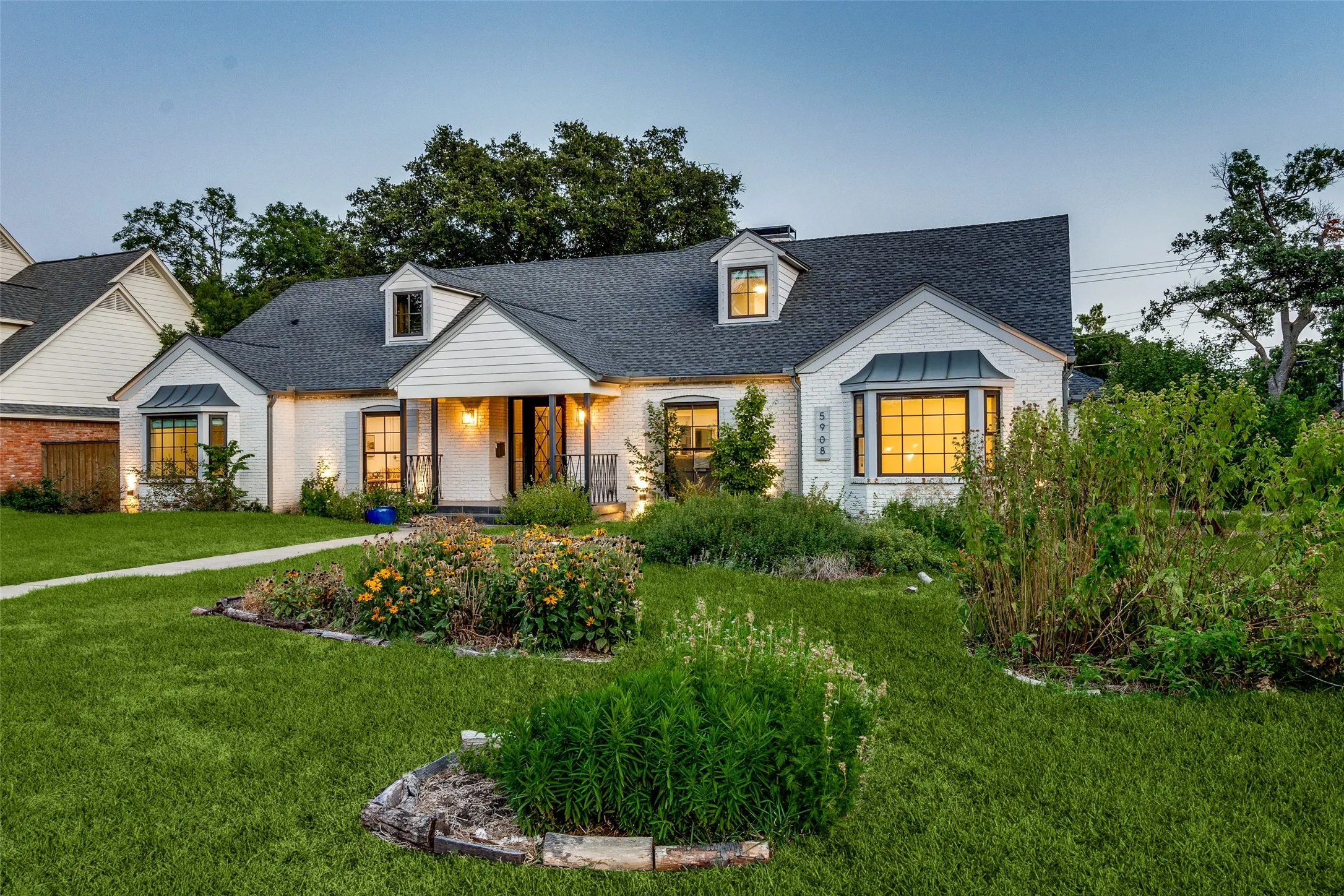 Single Family Residence For Sale in Dallas County , 5908 Melshire Drive, Dallas, Texas 75230, 4 Bedroom, 5 Bathroom, 2 Garage spaces, 4,169 Sqft, built in 1958, mls#21384717, Real Estate Agent in Dallas, Homes For Sale in Dallas county, Homes For Sale in Dallas, Realtor in Dallas Texas, Real Estate Brokerage Independent Realty Texas, Luminita Cordes Realtor