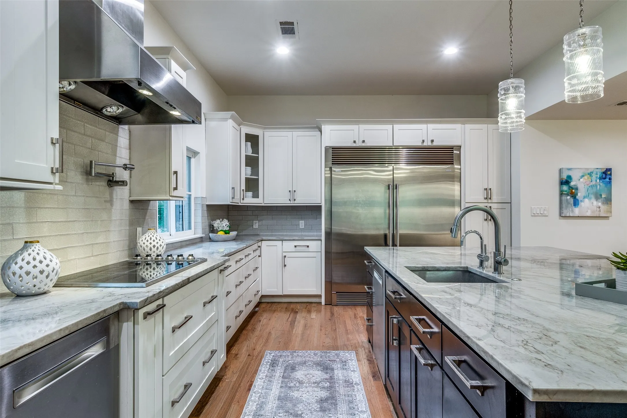 Single Family Residence For Sale in Dallas County , 5908 Melshire Drive, Dallas, Texas 75230, 4 Bedroom, 5 Bathroom, 2 Garage spaces, 4,169 Sqft, built in 1958, mls#21384717, Real Estate Agent in Dallas, Homes For Sale in Dallas county, Homes For Sale in Dallas, Realtor in Dallas Texas, Real Estate Brokerage Independent Realty Texas, Luminita Cordes Realtor