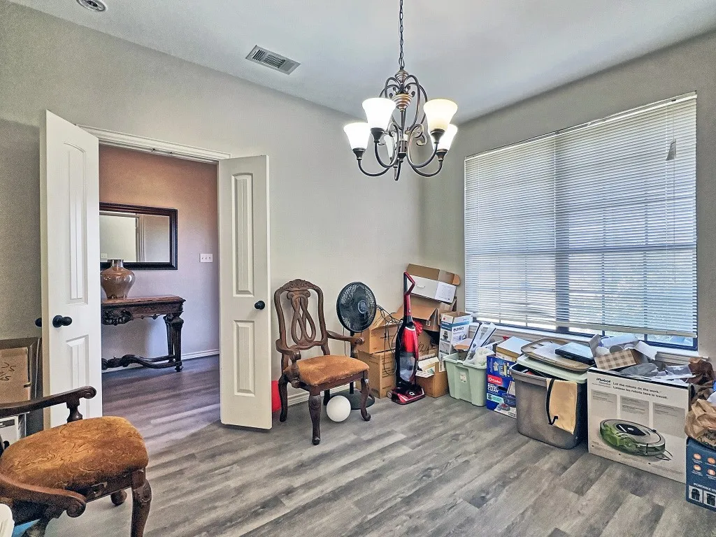 Single Family Residence For Sale in Henderson County , 5721 Suncrest Drive, Athens, Texas 75752, 3 Bedroom, 2 Bathroom, 2 Garage spaces, 1,578 Sqft, built in 2010, mls#21386289, Real Estate Agent in Athens, Homes For Sale in Henderson county, Homes For Sale in Athens, Realtor in Athens Texas, Real Estate Brokerage Independent Realty Texas, Luminita Cordes Realtor