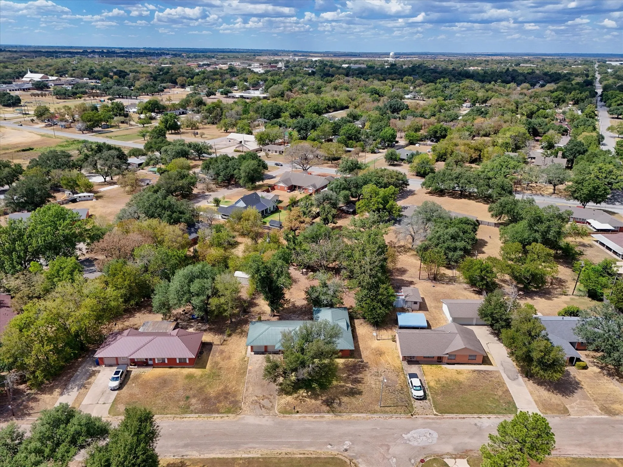 Conveniently located one block off Tyler Street, with quick access to medical care, restaurants, and shopping.