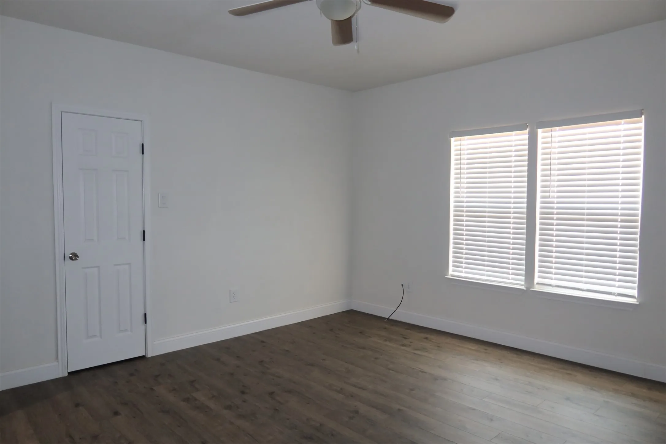 Single Family Residence For Sale in Baylor County , 707 N FOLEY Street, Seymour, Texas 76308, 4 Bedroom, 2 Bathroom, 2 Garage spaces, 1,753 Sqft, built in 1937, mls#21386213, Real Estate Agent in Seymour, Homes For Sale in Baylor county, Homes For Sale in Seymour, Realtor in Seymour Texas, Real Estate Brokerage Independent Realty Texas, Luminita Cordes Realtor