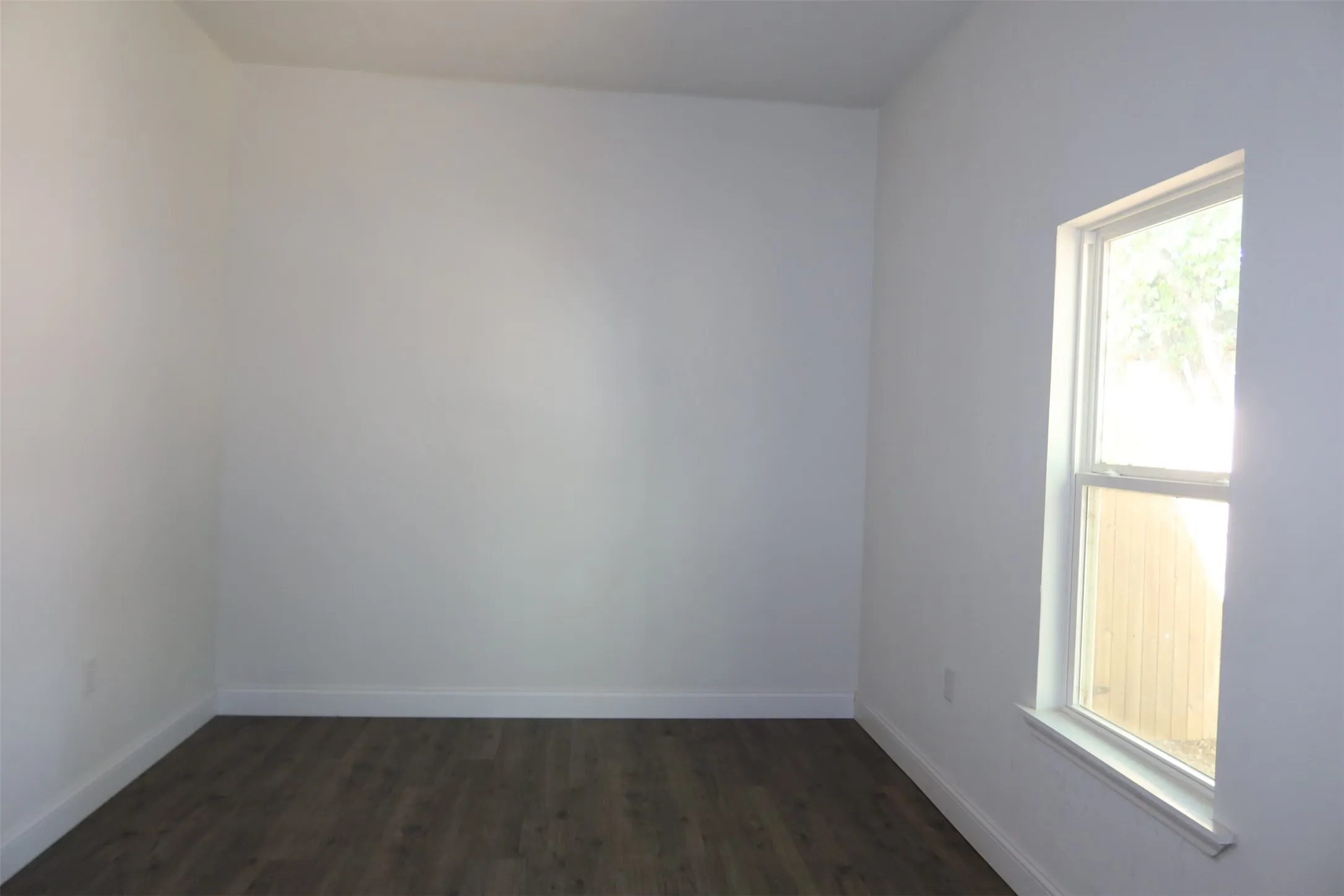 Single Family Residence For Sale in Baylor County , 707 N FOLEY Street, Seymour, Texas 76308, 4 Bedroom, 2 Bathroom, 2 Garage spaces, 1,753 Sqft, built in 1937, mls#21386213, Real Estate Agent in Seymour, Homes For Sale in Baylor county, Homes For Sale in Seymour, Realtor in Seymour Texas, Real Estate Brokerage Independent Realty Texas, Luminita Cordes Realtor