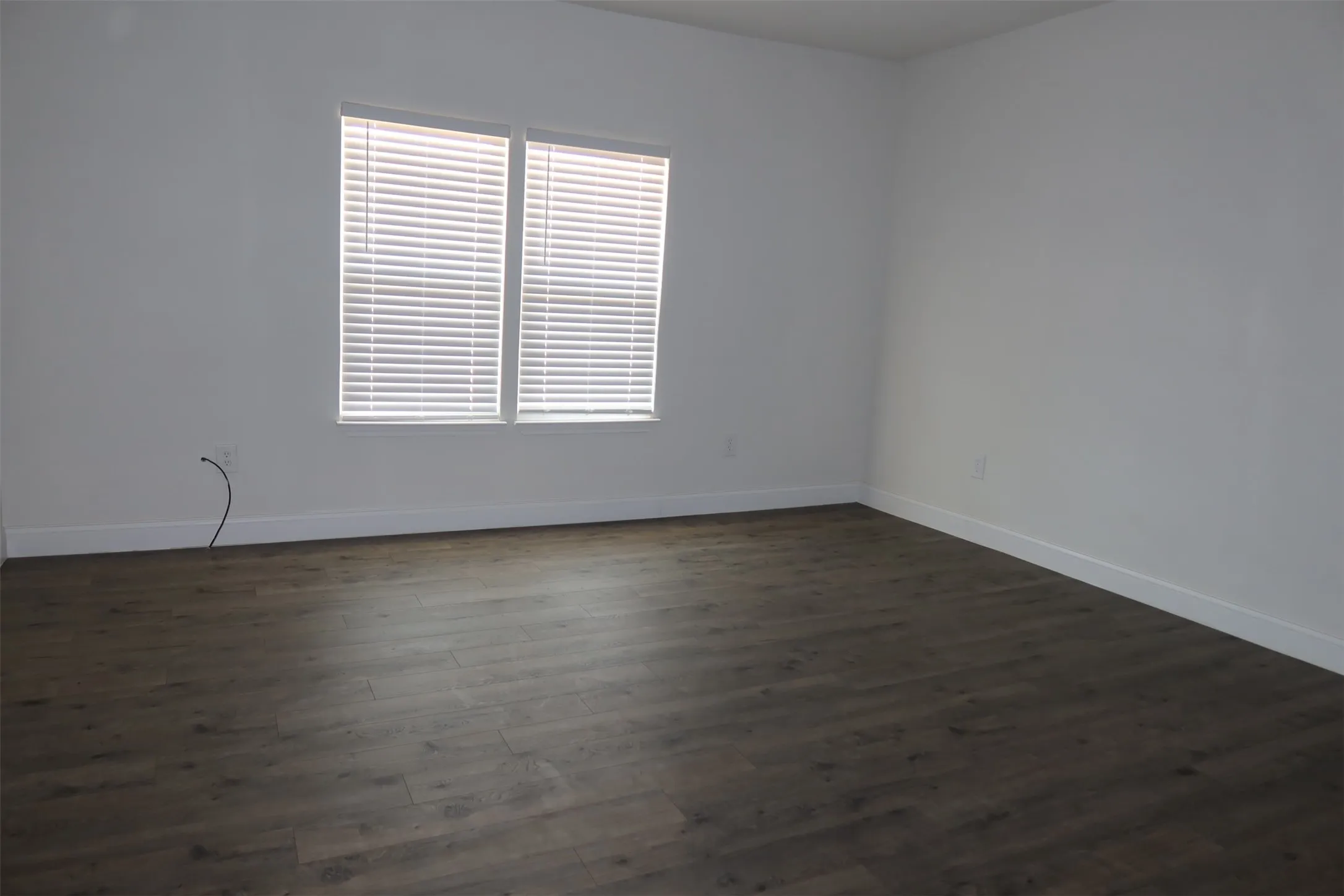 Single Family Residence For Sale in Baylor County , 707 N FOLEY Street, Seymour, Texas 76308, 4 Bedroom, 2 Bathroom, 2 Garage spaces, 1,753 Sqft, built in 1937, mls#21386213, Real Estate Agent in Seymour, Homes For Sale in Baylor county, Homes For Sale in Seymour, Realtor in Seymour Texas, Real Estate Brokerage Independent Realty Texas, Luminita Cordes Realtor