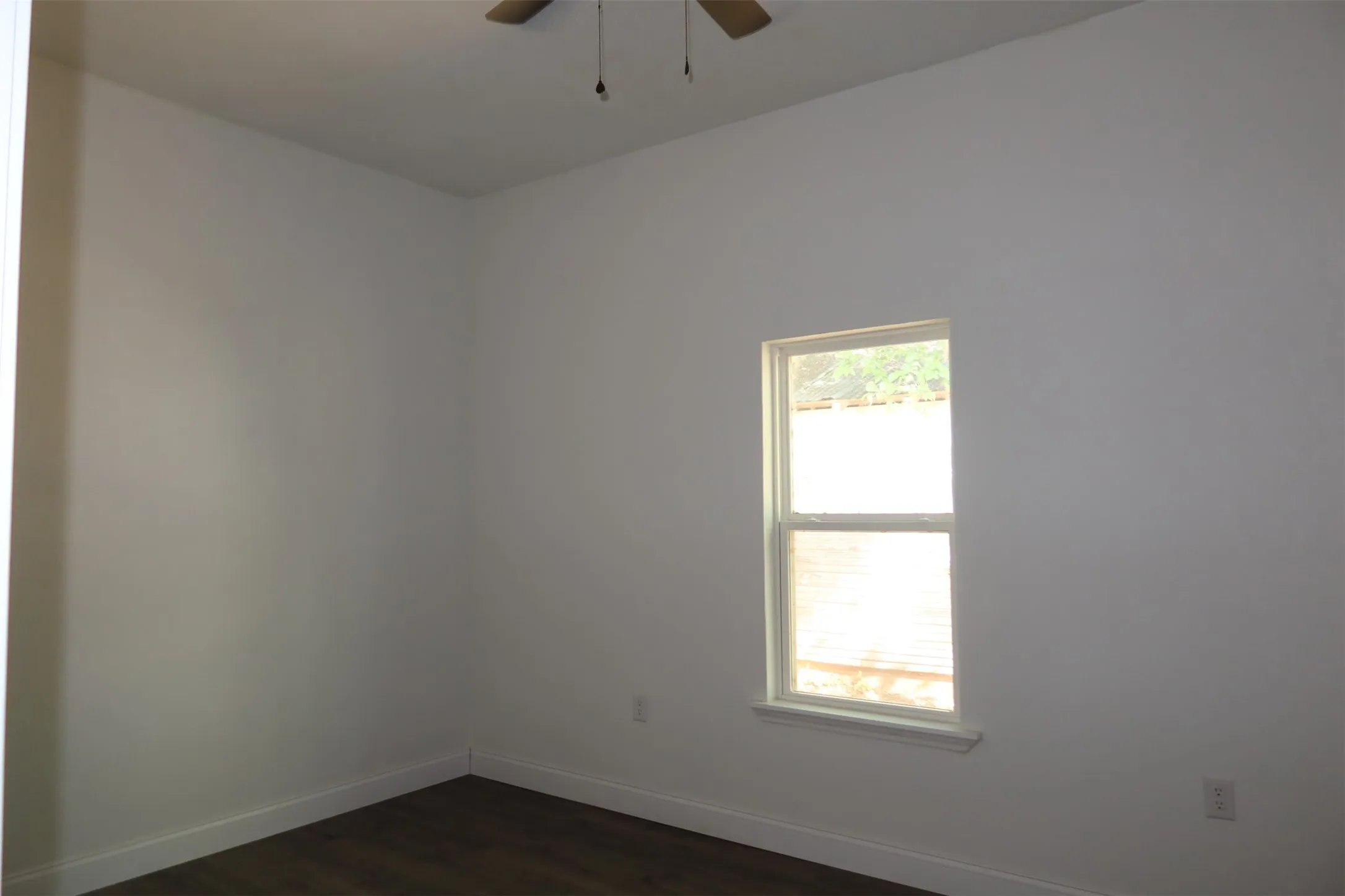 Single Family Residence For Sale in Baylor County , 707 N FOLEY Street, Seymour, Texas 76308, 4 Bedroom, 2 Bathroom, 2 Garage spaces, 1,753 Sqft, built in 1937, mls#21386213, Real Estate Agent in Seymour, Homes For Sale in Baylor county, Homes For Sale in Seymour, Realtor in Seymour Texas, Real Estate Brokerage Independent Realty Texas, Luminita Cordes Realtor