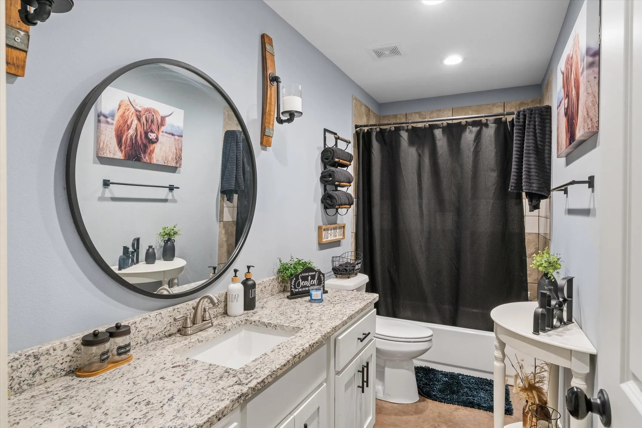 Single Family Residence For Sale in Van Zandt County , 309 S Crockett Street, Edgewood, Texas 75117, 3 Bedroom, 2 Bathroom, Garage spaces, 1,500 Sqft, built in 2020, mls#21386056, Real Estate Agent in Edgewood, Homes For Sale in Van Zandt county, Homes For Sale in Edgewood, Realtor in Edgewood Texas, Real Estate Brokerage Independent Realty Texas, Luminita Cordes Realtor