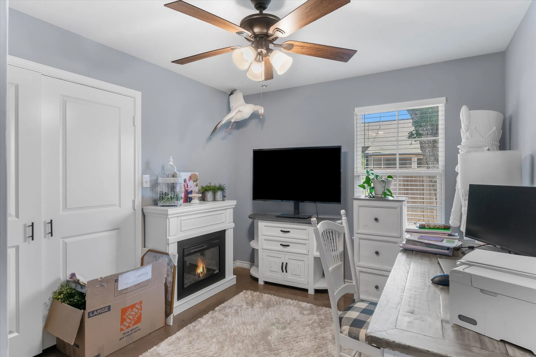 Single Family Residence For Sale in Van Zandt County , 309 S Crockett Street, Edgewood, Texas 75117, 3 Bedroom, 2 Bathroom, Garage spaces, 1,500 Sqft, built in 2020, mls#21386056, Real Estate Agent in Edgewood, Homes For Sale in Van Zandt county, Homes For Sale in Edgewood, Realtor in Edgewood Texas, Real Estate Brokerage Independent Realty Texas, Luminita Cordes Realtor