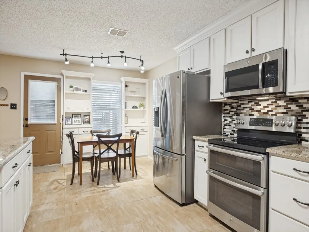Single Family Residence For Sale in Collin County , 1512 Starpoint Lane, Wylie, Texas 75098, 3 Bedroom, 2 Bathroom, 2 Garage spaces, 1,588 Sqft, built in 1999, mls#21385944, Real Estate Agent in Wylie, Homes For Sale in Collin county, Homes For Sale in Wylie, Realtor in Wylie Texas, Real Estate Brokerage Independent Realty Texas, Luminita Cordes Realtor