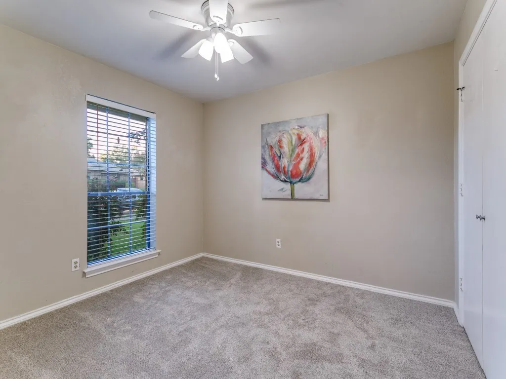 Single Family Residence For Sale in Denton County , 905 Summer Trail, Flower Mound, Texas 75028, 3 Bedroom, 2 Bathroom, 2 Garage spaces, 2,056 Sqft, built in 1983, mls#21386304, Real Estate Agent in Flower Mound, Homes For Sale in Denton county, Homes For Sale in Flower Mound, Realtor in Flower Mound Texas, Real Estate Brokerage Independent Realty Texas, Luminita Cordes Realtor