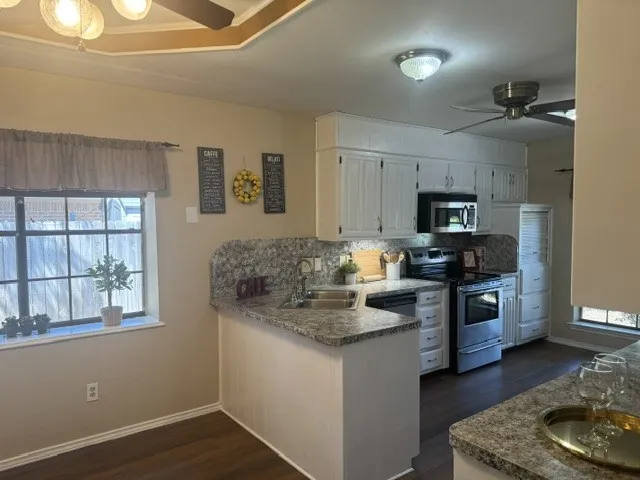 Single Family Residence For Sale in Denton County , 905 Summer Trail, Flower Mound, Texas 75028, 3 Bedroom, 2 Bathroom, 2 Garage spaces, 2,056 Sqft, built in 1983, mls#21386304, Real Estate Agent in Flower Mound, Homes For Sale in Denton county, Homes For Sale in Flower Mound, Realtor in Flower Mound Texas, Real Estate Brokerage Independent Realty Texas, Luminita Cordes Realtor