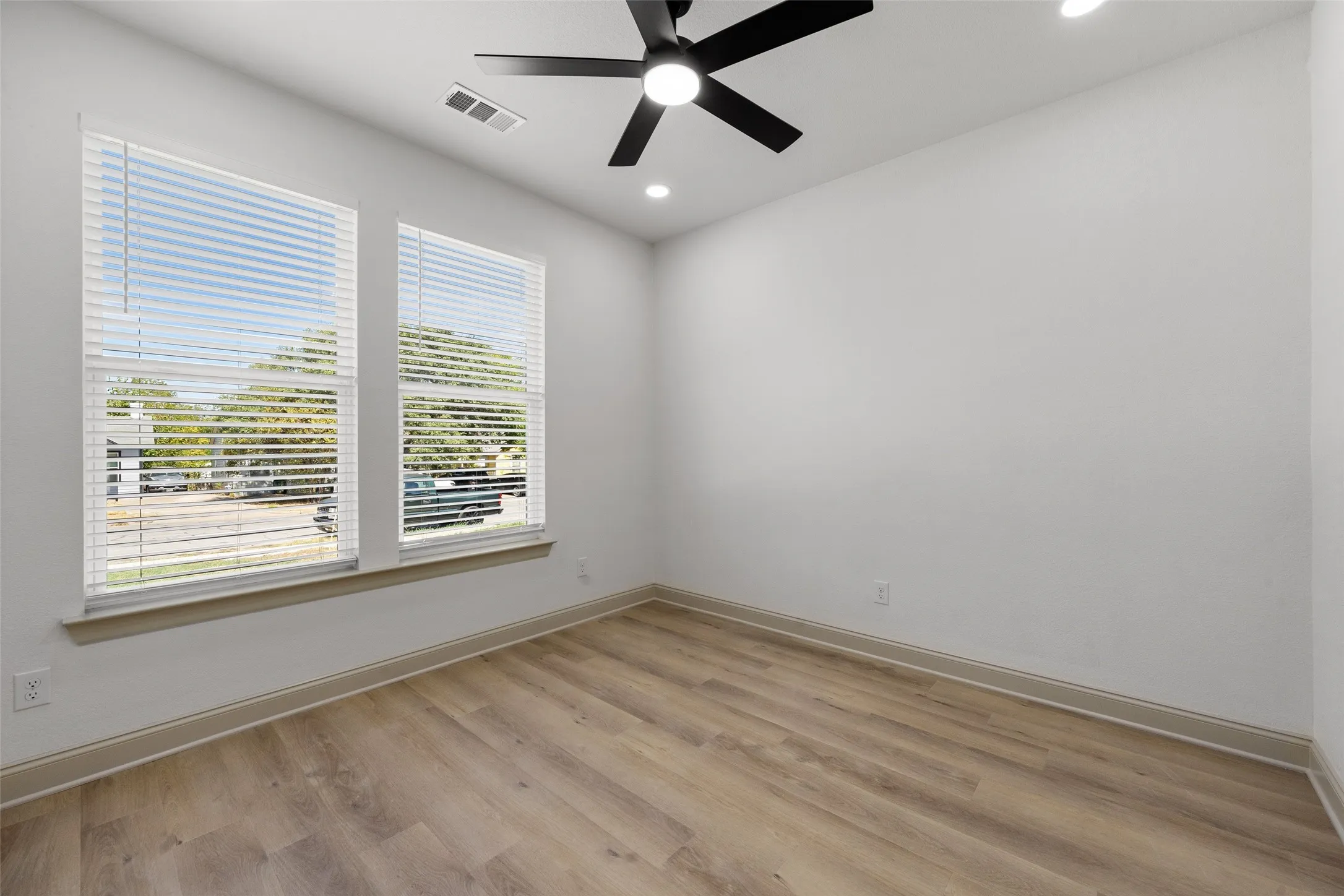 Single Family Residence For Sale in Mc Lennan County , 3610 Grim Avenue, Waco, Texas 76710, 3 Bedroom, 2 Bathroom, Garage spaces, 1,537 Sqft, built in 2026, mls#21386189, Real Estate Agent in Waco, Homes For Sale in Mc Lennan county, Homes For Sale in Waco, Realtor in Waco Texas, Real Estate Brokerage Independent Realty Texas, Luminita Cordes Realtor