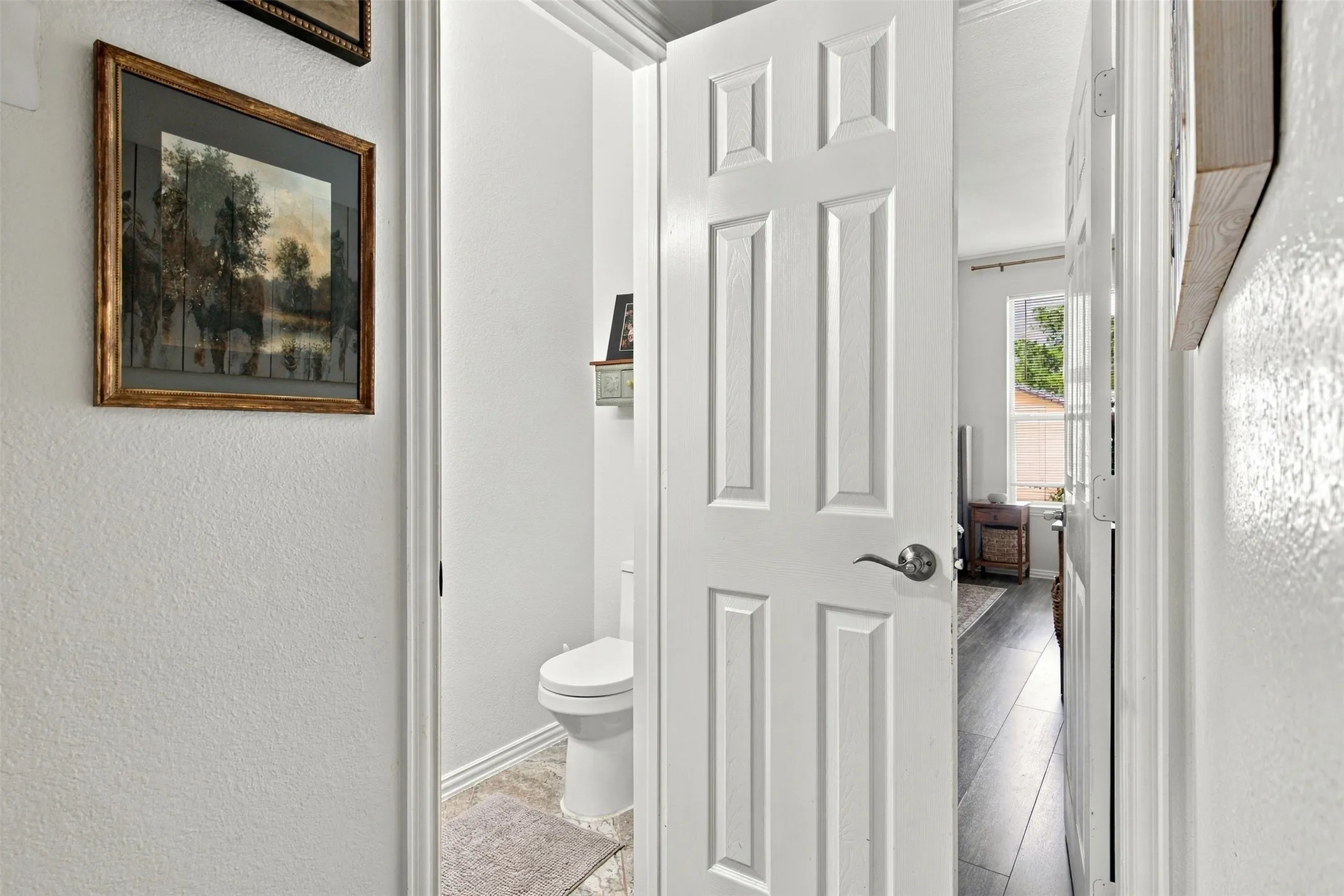 1/2 bath