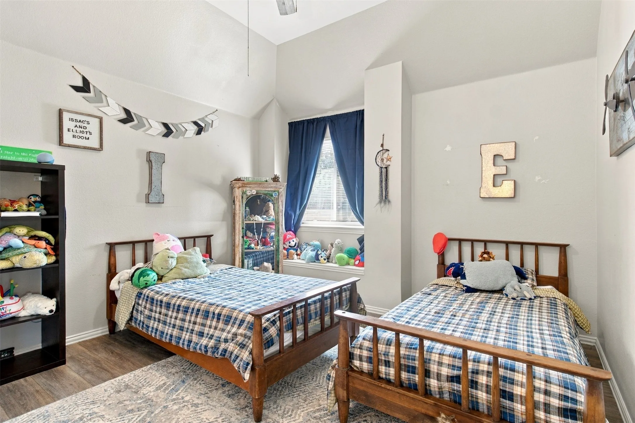 Room #2