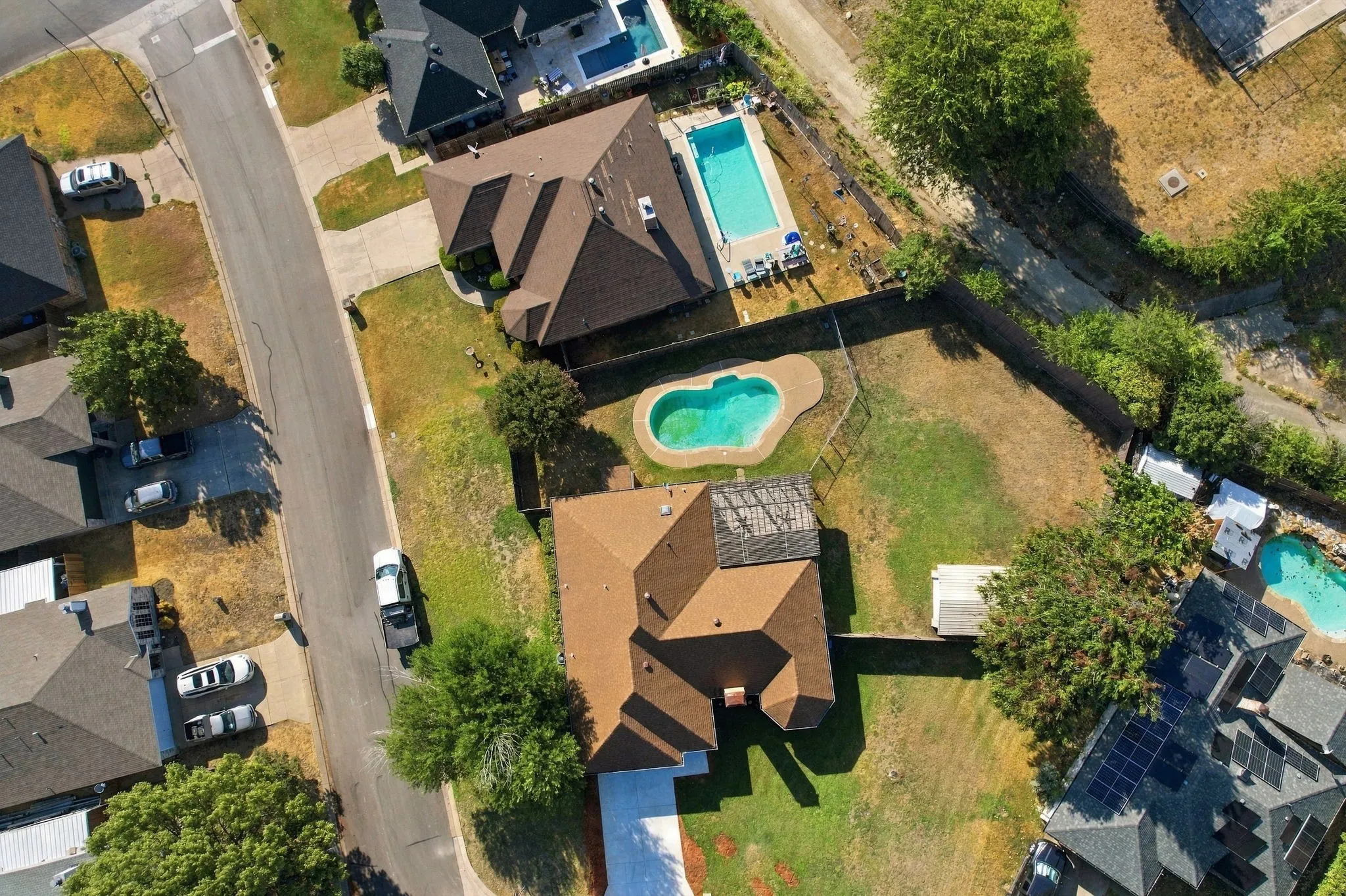 Single Family Residence For Sale in Tarrant County , 10201 Maverick Drive, Fort Worth, Texas 76108, 3 Bedroom, 2 Bathroom, 2 Garage spaces, 1,692 Sqft, built in 1987, mls#21386329, Real Estate Agent in Fort Worth, Homes For Sale in Tarrant county, Homes For Sale in Fort Worth, Realtor in Fort Worth Texas, Real Estate Brokerage Independent Realty Texas, Luminita Cordes Realtor