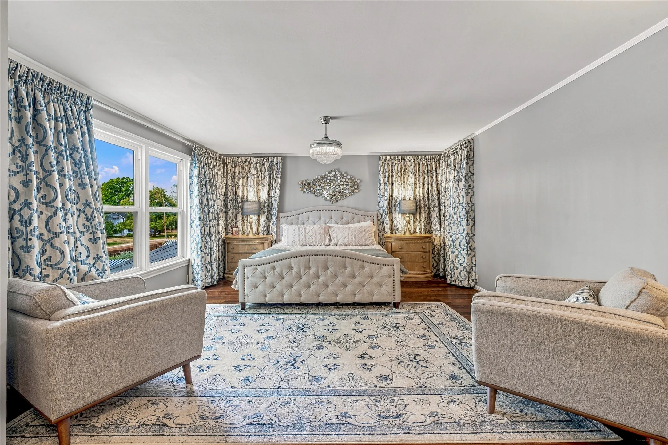 Single Family Residence For Sale in Young County , 730 Virginia Street, Graham, Texas 76450, 4 Bedroom, 3 Bathroom, Garage spaces, 4,148 Sqft, built in 1908, mls#21386138, Real Estate Agent in Graham, Homes For Sale in Young county, Homes For Sale in Graham, Realtor in Graham Texas, Real Estate Brokerage Independent Realty Texas, Luminita Cordes Realtor