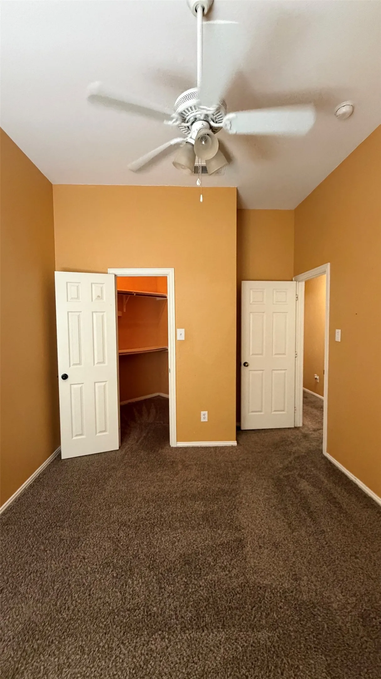 Single Family Residence For Rent in Denton County , 1035 Port Isabel Drive, Little Elm, Texas 75068, 3 Bedroom, 2 Bathroom, 2 Garage spaces, 1,560 Sqft, built in 2001, mls#21386264, Real Estate Agent in Little Elm, Homes For Rent in Denton county, Homes For Rent in Little Elm, Realtor in Little Elm Texas, Real Estate Brokerage Independent Realty Texas, Luminita Cordes Realtor