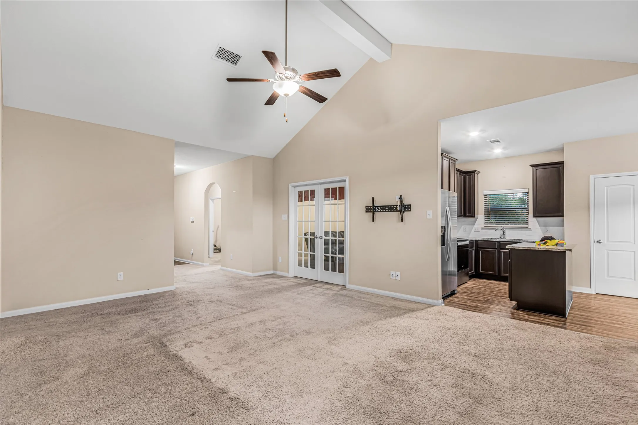 Single Family Residence For Rent in Collin County , 1401 Park Trails Boulevard, Princeton, Texas 75407, 3 Bedroom, 2 Bathroom, 2 Garage spaces, 1,658 Sqft, built in 2019, mls#21382868, Real Estate Agent in Princeton, Homes For Rent in Collin county, Homes For Rent in Princeton, Realtor in Princeton Texas, Real Estate Brokerage Independent Realty Texas, Luminita Cordes Realtor