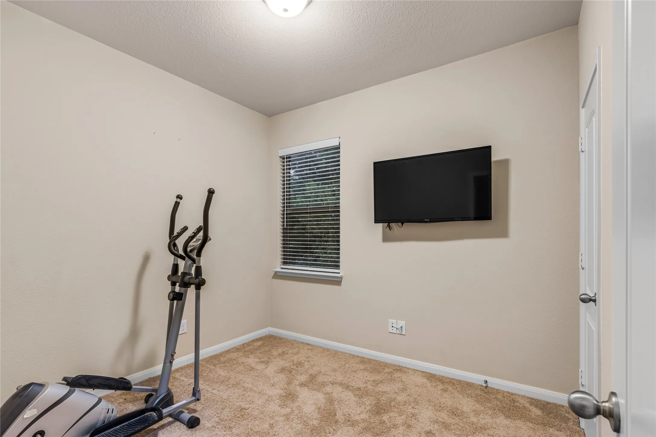 Single Family Residence For Rent in Collin County , 1401 Park Trails Boulevard, Princeton, Texas 75407, 3 Bedroom, 2 Bathroom, 2 Garage spaces, 1,658 Sqft, built in 2019, mls#21382868, Real Estate Agent in Princeton, Homes For Rent in Collin county, Homes For Rent in Princeton, Realtor in Princeton Texas, Real Estate Brokerage Independent Realty Texas, Luminita Cordes Realtor