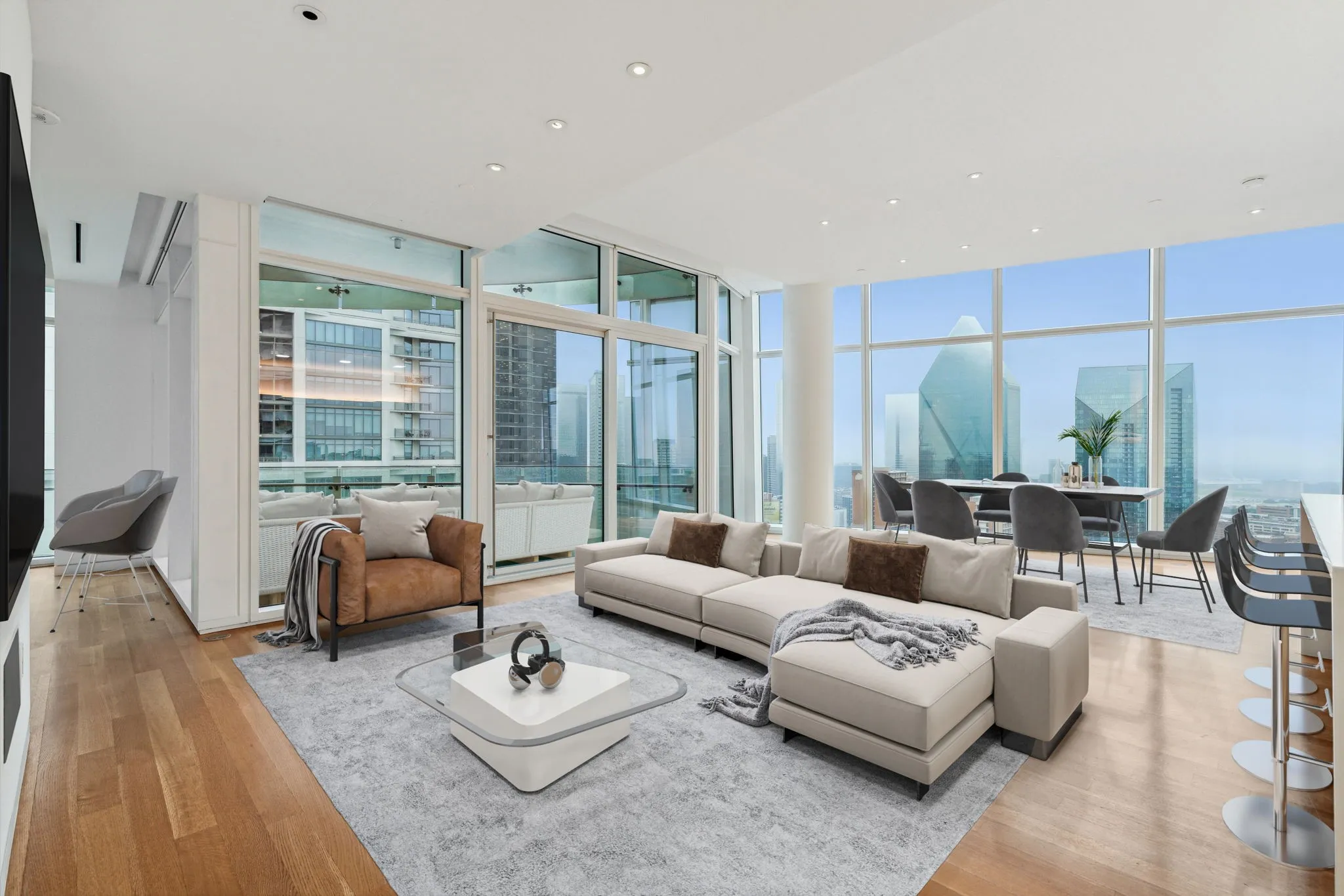 Condominium For Rent in Dallas County , 1918 Olive Street 2703, Dallas, Texas 75201, 1 Bedroom, 2 Bathroom, 2 Garage spaces, 1,867 Sqft, built in 2013, mls#21386321, Real Estate Agent in Dallas, Homes For Rent in Dallas county, Homes For Rent in Dallas, Realtor in Dallas Texas, Real Estate Brokerage Independent Realty Texas, Luminita Cordes Realtor