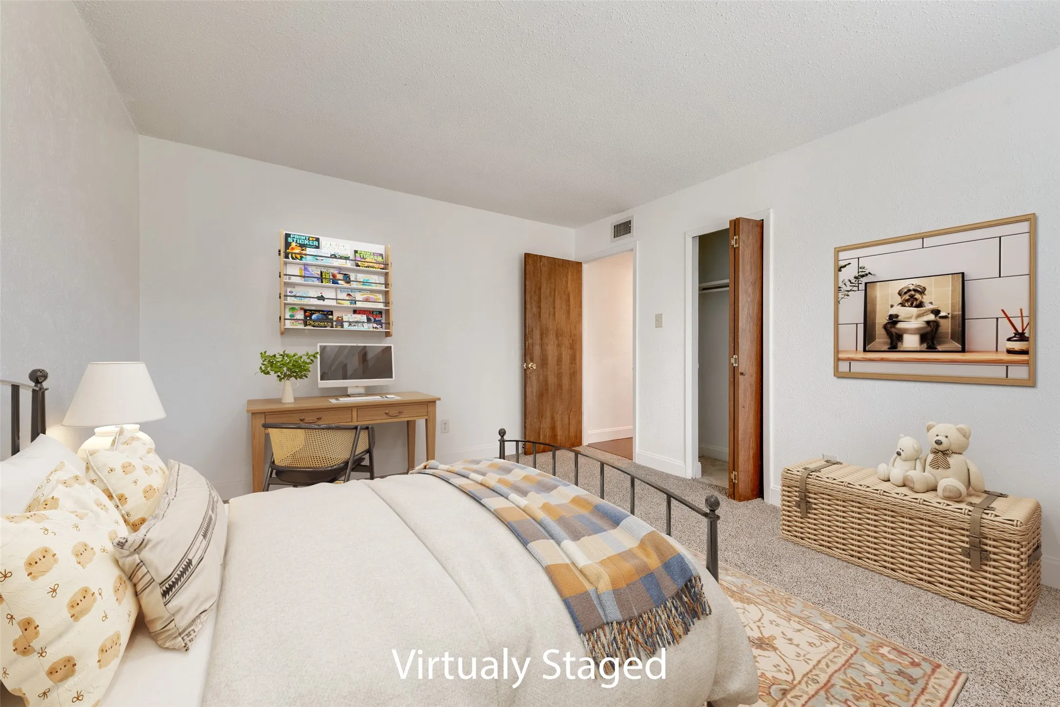 Single Family Residence For Rent in Dallas County , 10906 Listi Drive, Dallas, Texas 75238, 3 Bedroom, 2 Bathroom, 2 Garage spaces, 1,548 Sqft, built in 1981, mls#21386348, Real Estate Agent in Dallas, Homes For Rent in Dallas county, Homes For Rent in Dallas, Realtor in Dallas Texas, Real Estate Brokerage Independent Realty Texas, Luminita Cordes Realtor
