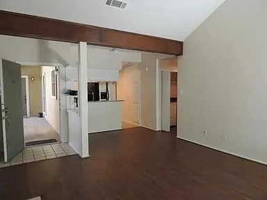 Condominium For Sale in Collin County , 3140 Devonshire Drive 237, Plano, Texas 75075, 1 Bedroom, 1 Bathroom, Garage spaces, 746 Sqft, built in 1983, mls#21386352, Real Estate Agent in Plano, Homes For Sale in Collin county, Homes For Sale in Plano, Realtor in Plano Texas, Real Estate Brokerage Independent Realty Texas, Luminita Cordes Realtor