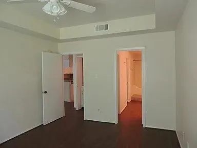Condominium For Sale in Collin County , 3140 Devonshire Drive 237, Plano, Texas 75075, 1 Bedroom, 1 Bathroom, Garage spaces, 746 Sqft, built in 1983, mls#21386352, Real Estate Agent in Plano, Homes For Sale in Collin county, Homes For Sale in Plano, Realtor in Plano Texas, Real Estate Brokerage Independent Realty Texas, Luminita Cordes Realtor
