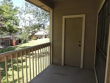 Condominium For Sale in Collin County , 3140 Devonshire Drive 237, Plano, Texas 75075, 1 Bedroom, 1 Bathroom, Garage spaces, 746 Sqft, built in 1983, mls#21386352, Real Estate Agent in Plano, Homes For Sale in Collin county, Homes For Sale in Plano, Realtor in Plano Texas, Real Estate Brokerage Independent Realty Texas, Luminita Cordes Realtor