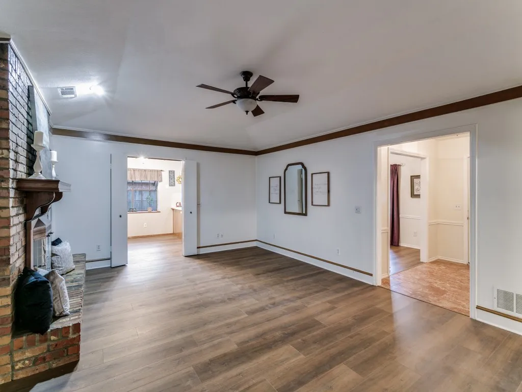 Single Family Residence For Rent in Denton County , 905 Summer Trail, Flower Mound, Texas 75028, 3 Bedroom, 2 Bathroom, 2 Garage spaces, 2,056 Sqft, built in 1983, mls#21386358, Real Estate Agent in Flower Mound, Homes For Rent in Denton county, Homes For Rent in Flower Mound, Realtor in Flower Mound Texas, Real Estate Brokerage Independent Realty Texas, Luminita Cordes Realtor