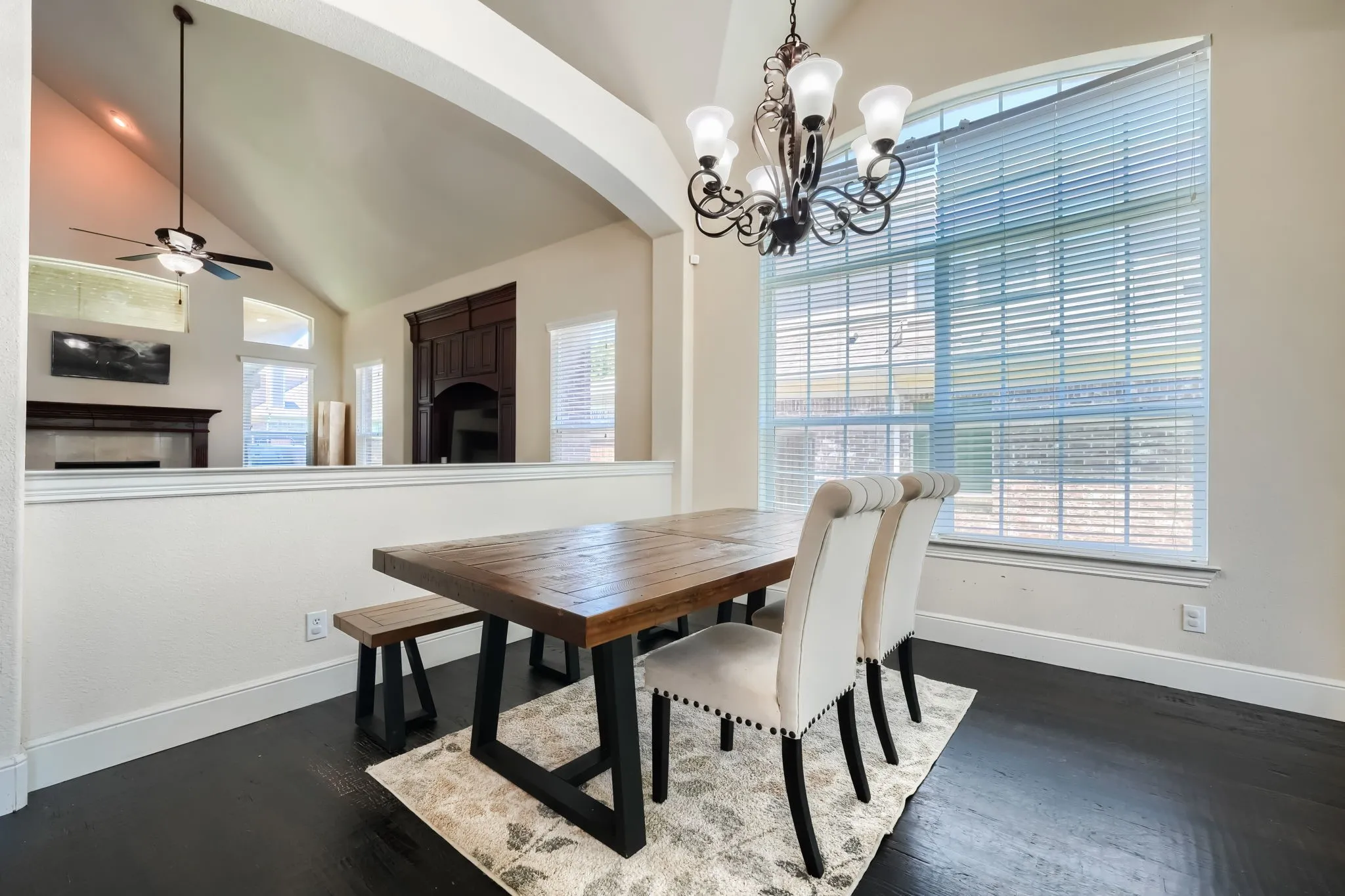 Single Family Residence For Rent in Collin County , 10510 Toffenham Drive, Frisco, Texas 75035, 4 Bedroom, 4 Bathroom, 2 Garage spaces, 3,823 Sqft, built in 2010, mls#21386377, Real Estate Agent in Frisco, Homes For Rent in Collin county, Homes For Rent in Frisco, Realtor in Frisco Texas, Real Estate Brokerage Independent Realty Texas, Luminita Cordes Realtor