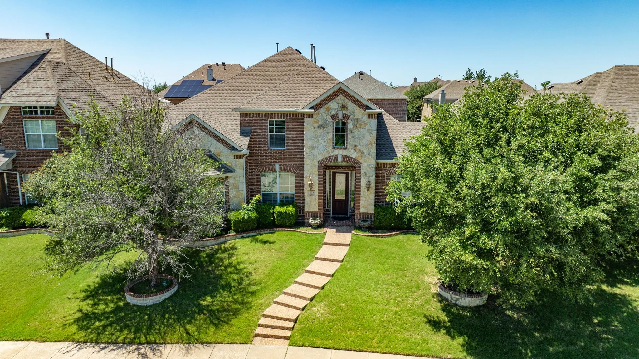 Single Family Residence For Rent in Collin County , 10510 Toffenham Drive, Frisco, Texas 75035, 4 Bedroom, 4 Bathroom, 2 Garage spaces, 3,823 Sqft, built in 2010, mls#21386377, Real Estate Agent in Frisco, Homes For Rent in Collin county, Homes For Rent in Frisco, Realtor in Frisco Texas, Real Estate Brokerage Independent Realty Texas, Luminita Cordes Realtor