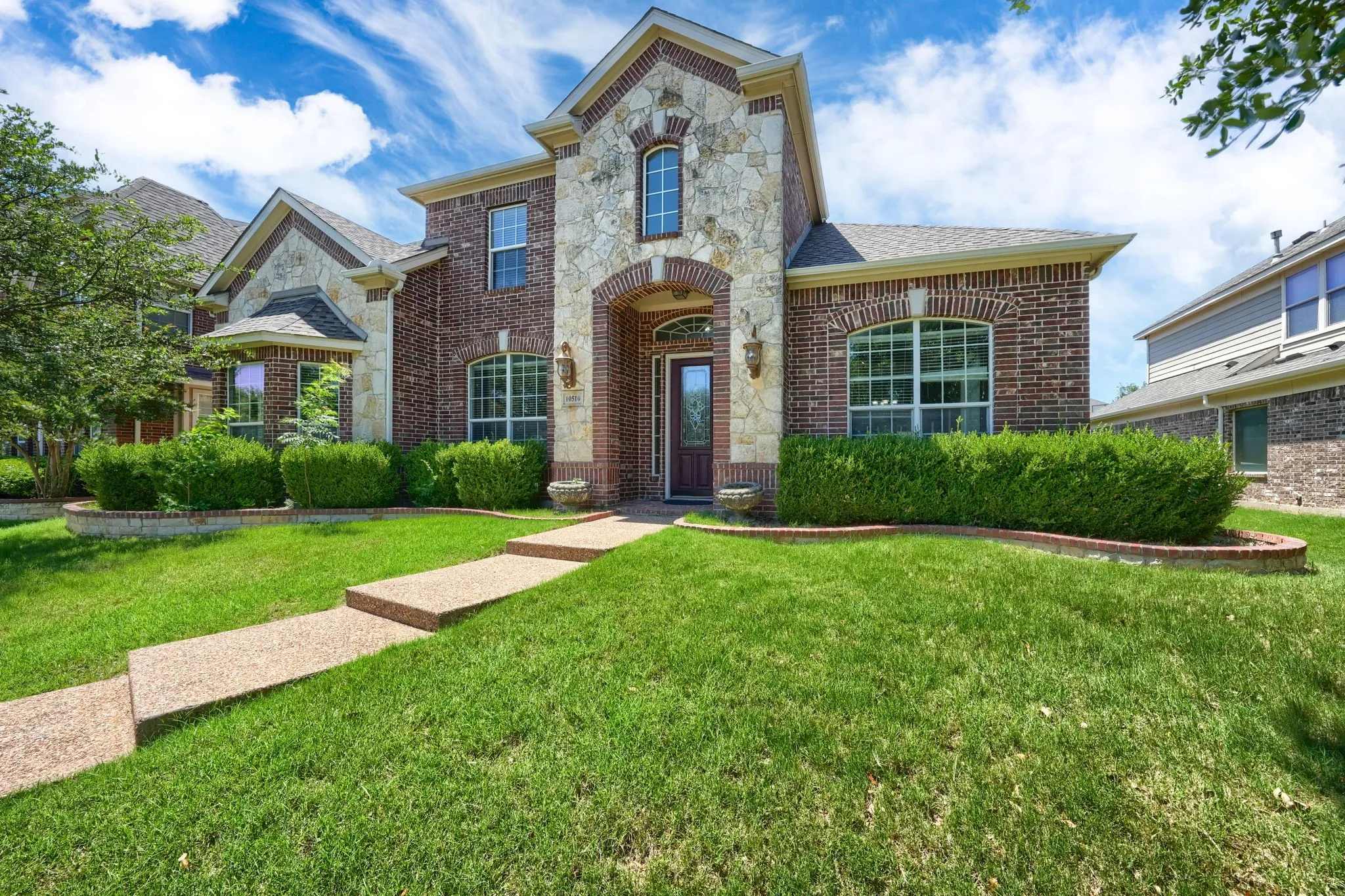 Single Family Residence For Rent in Collin County , 10510 Toffenham Drive, Frisco, Texas 75035, 4 Bedroom, 4 Bathroom, 2 Garage spaces, 3,823 Sqft, built in 2010, mls#21386377, Real Estate Agent in Frisco, Homes For Rent in Collin county, Homes For Rent in Frisco, Realtor in Frisco Texas, Real Estate Brokerage Independent Realty Texas, Luminita Cordes Realtor