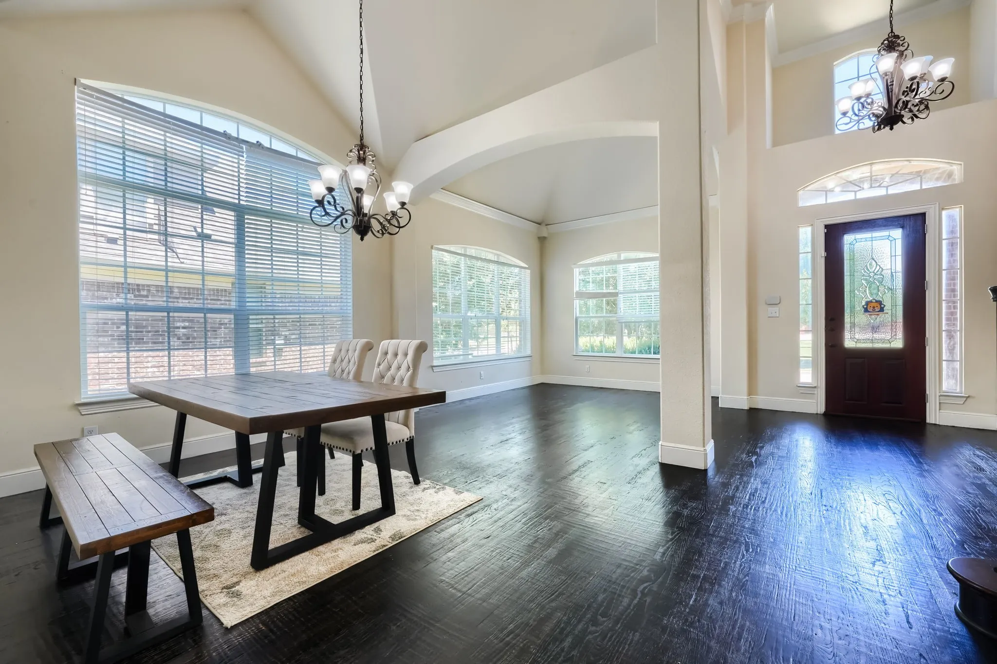 Single Family Residence For Rent in Collin County , 10510 Toffenham Drive, Frisco, Texas 75035, 4 Bedroom, 4 Bathroom, 2 Garage spaces, 3,823 Sqft, built in 2010, mls#21386377, Real Estate Agent in Frisco, Homes For Rent in Collin county, Homes For Rent in Frisco, Realtor in Frisco Texas, Real Estate Brokerage Independent Realty Texas, Luminita Cordes Realtor