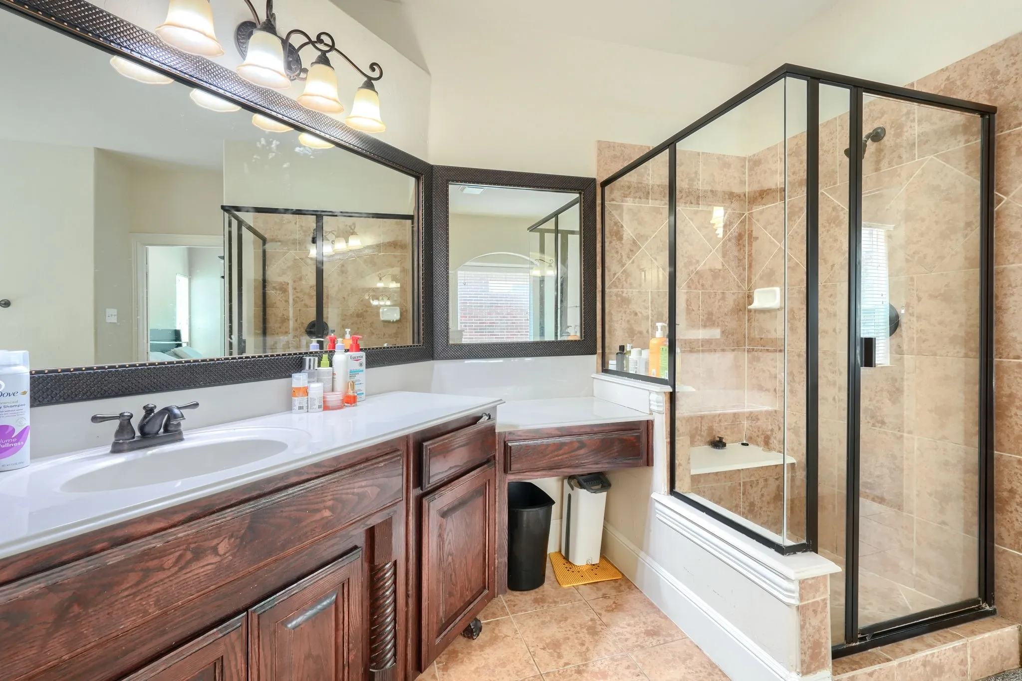 Single Family Residence For Rent in Collin County , 10510 Toffenham Drive, Frisco, Texas 75035, 4 Bedroom, 4 Bathroom, 2 Garage spaces, 3,823 Sqft, built in 2010, mls#21386377, Real Estate Agent in Frisco, Homes For Rent in Collin county, Homes For Rent in Frisco, Realtor in Frisco Texas, Real Estate Brokerage Independent Realty Texas, Luminita Cordes Realtor