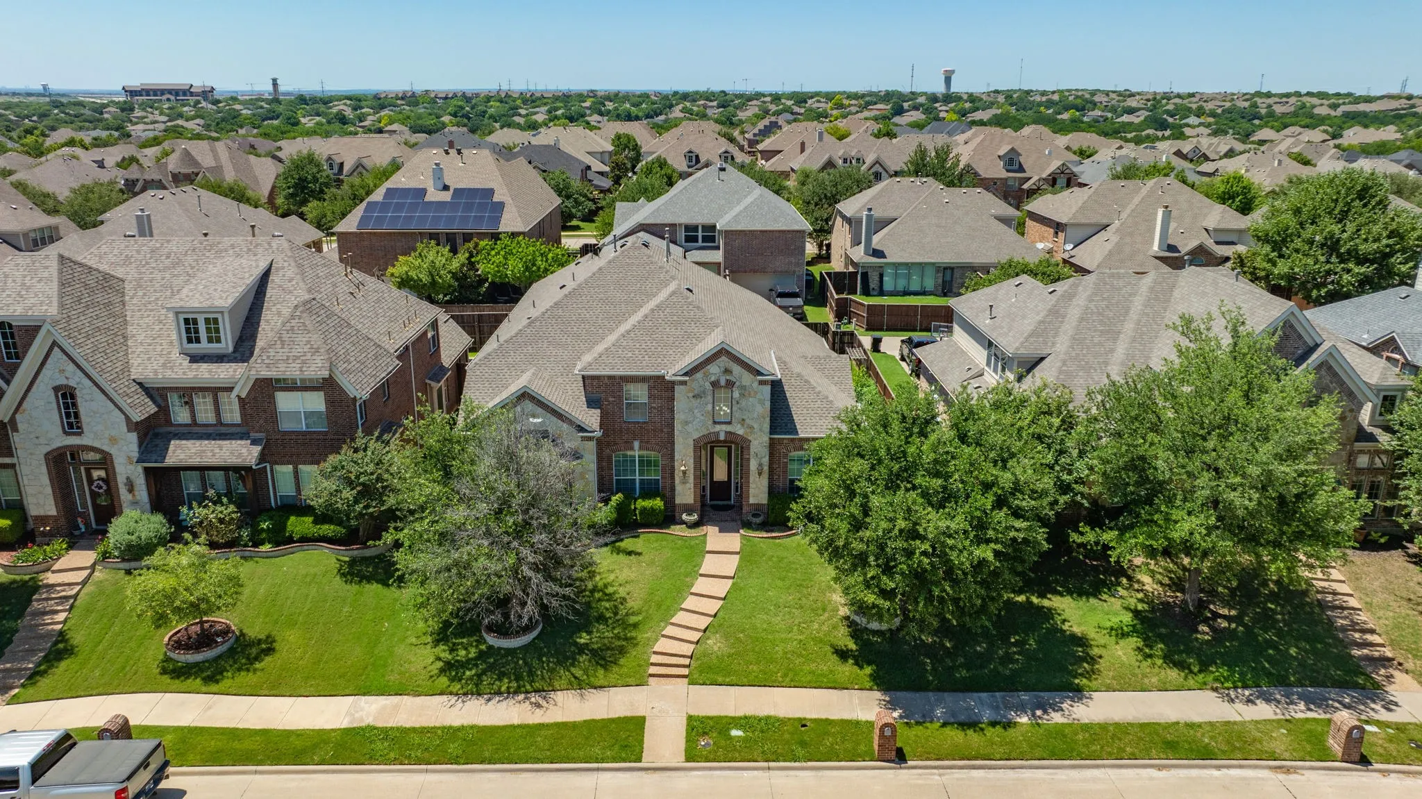 Single Family Residence For Rent in Collin County , 10510 Toffenham Drive, Frisco, Texas 75035, 4 Bedroom, 4 Bathroom, 2 Garage spaces, 3,823 Sqft, built in 2010, mls#21386377, Real Estate Agent in Frisco, Homes For Rent in Collin county, Homes For Rent in Frisco, Realtor in Frisco Texas, Real Estate Brokerage Independent Realty Texas, Luminita Cordes Realtor